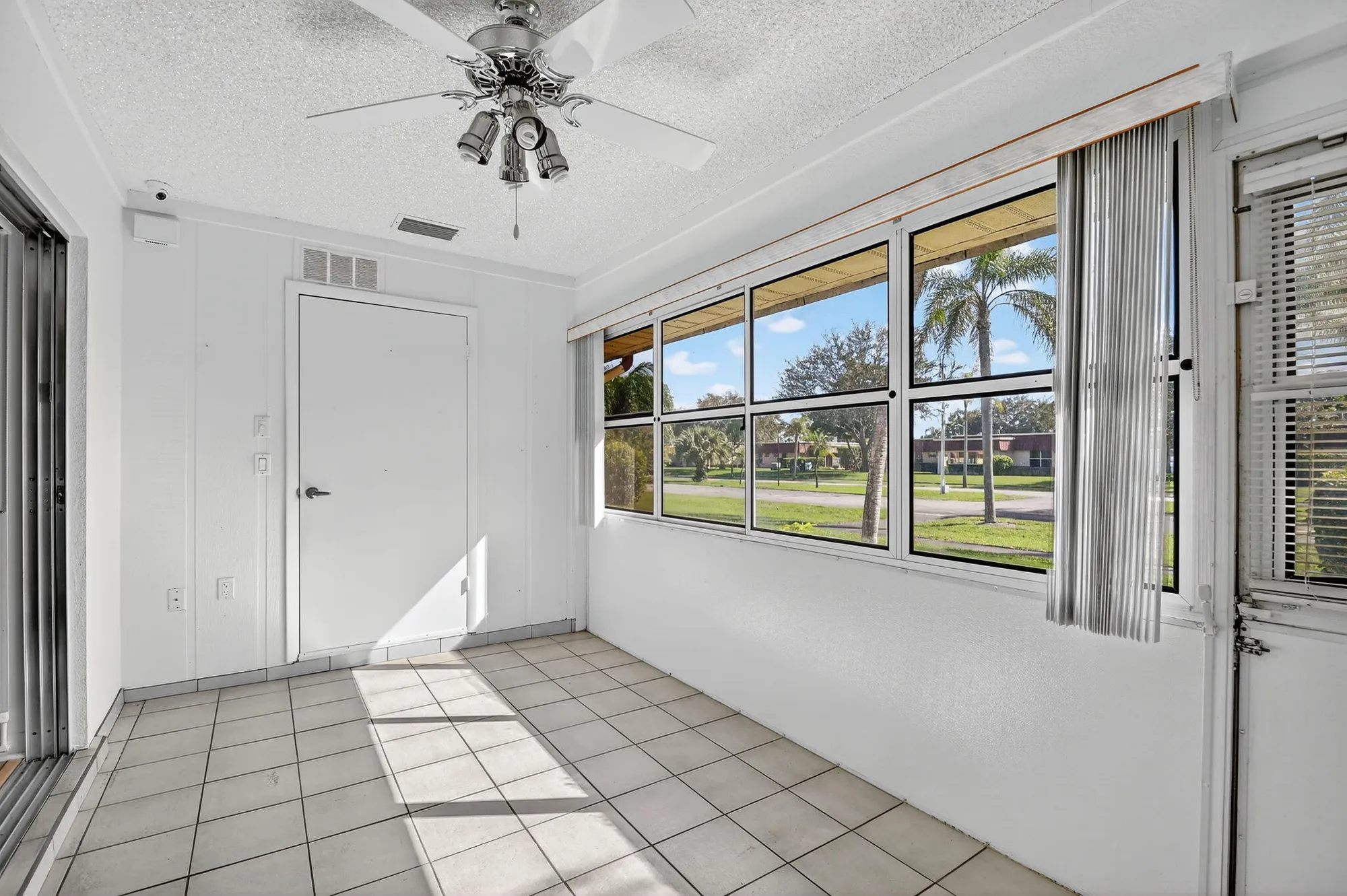 Property Slideshow image 20 of 56 | 700 marlboro oval, Lake Worth, FL, 33467