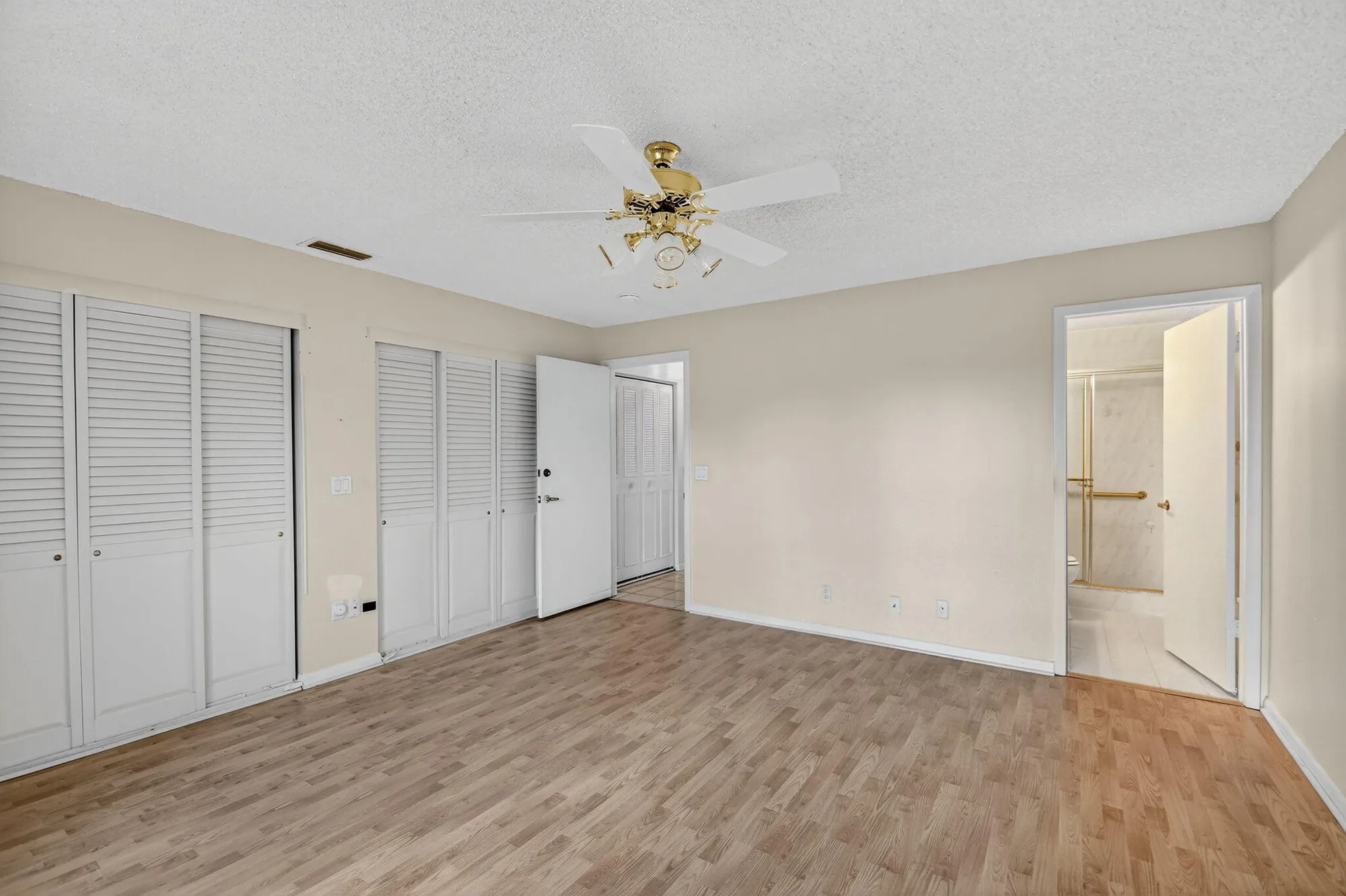 Property Slideshow image 23 of 56 | 700 marlboro oval, Lake Worth, FL, 33467