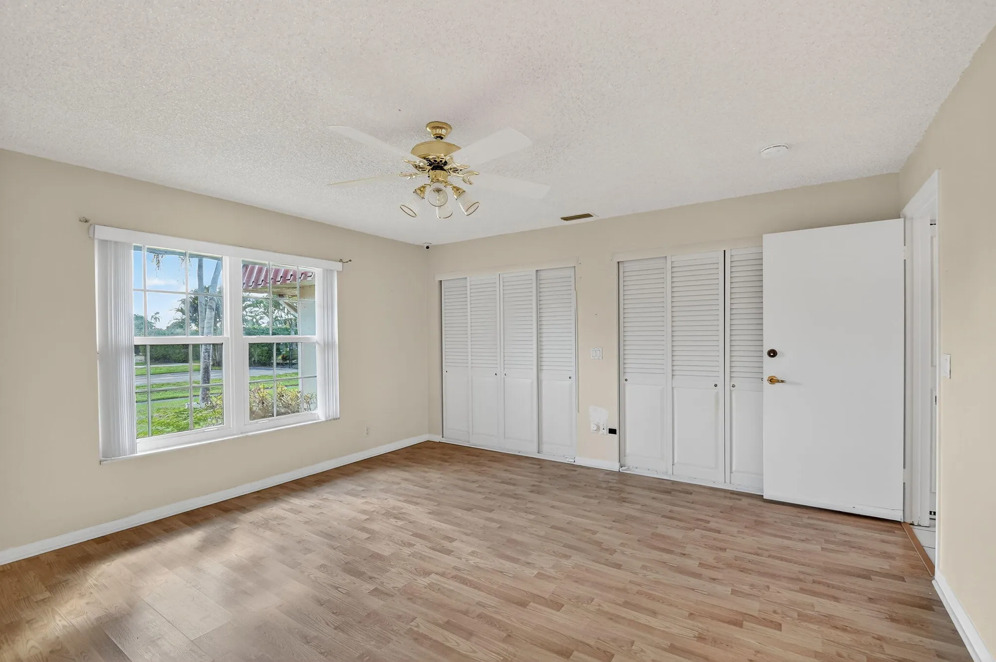 Property Slideshow image 24 of 56 | 700 marlboro oval, Lake Worth, FL, 33467