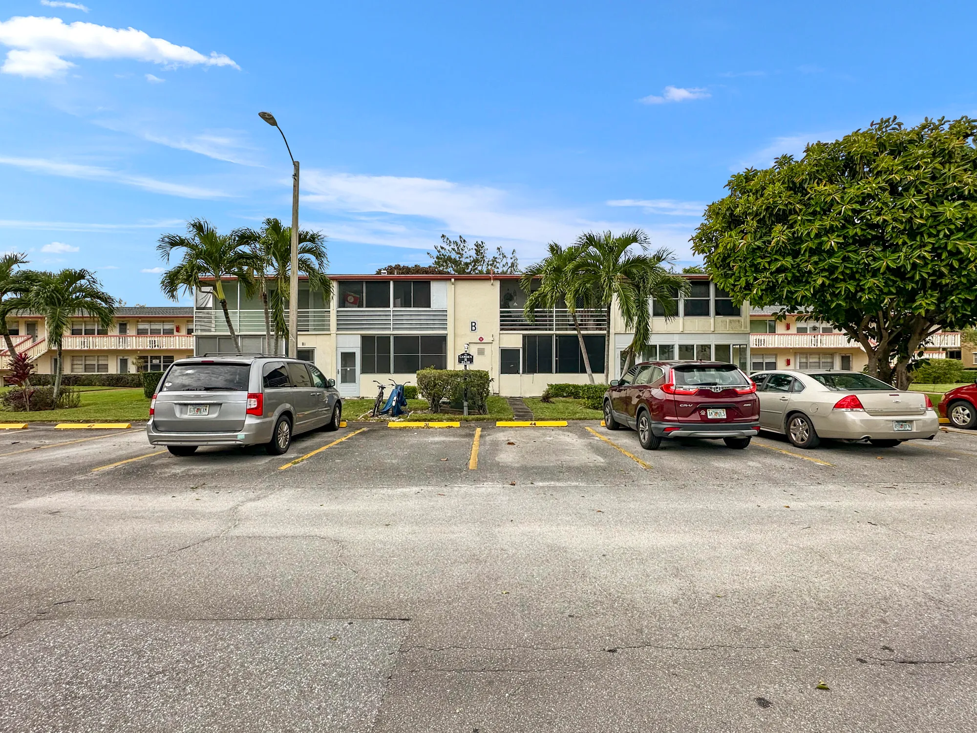 Property Slideshow image 3 of 36 | 47 camden b, West Palm Beach, FL, 33417