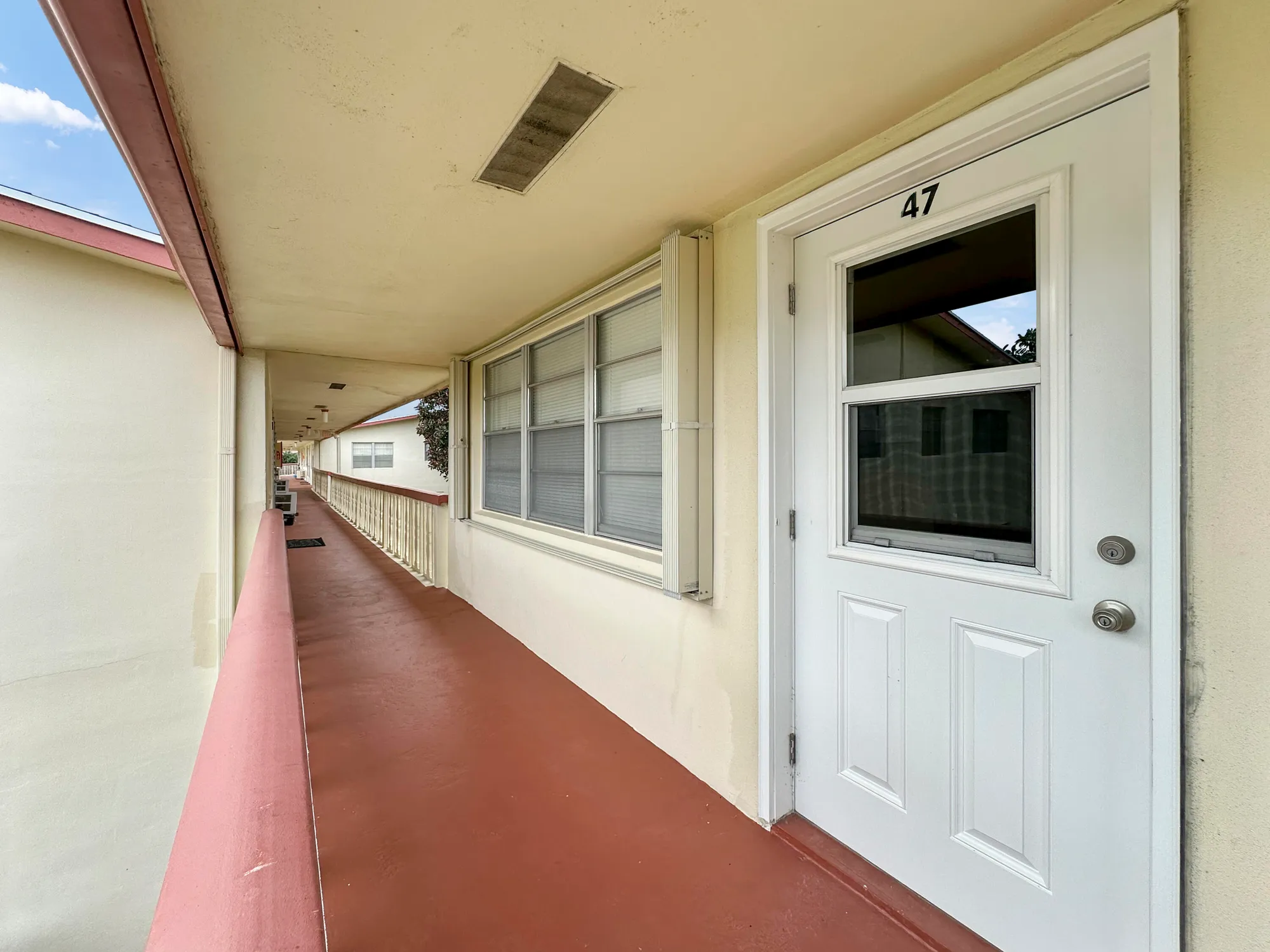 Property Slideshow image 10 of 36 | 47 camden b, West Palm Beach, FL, 33417