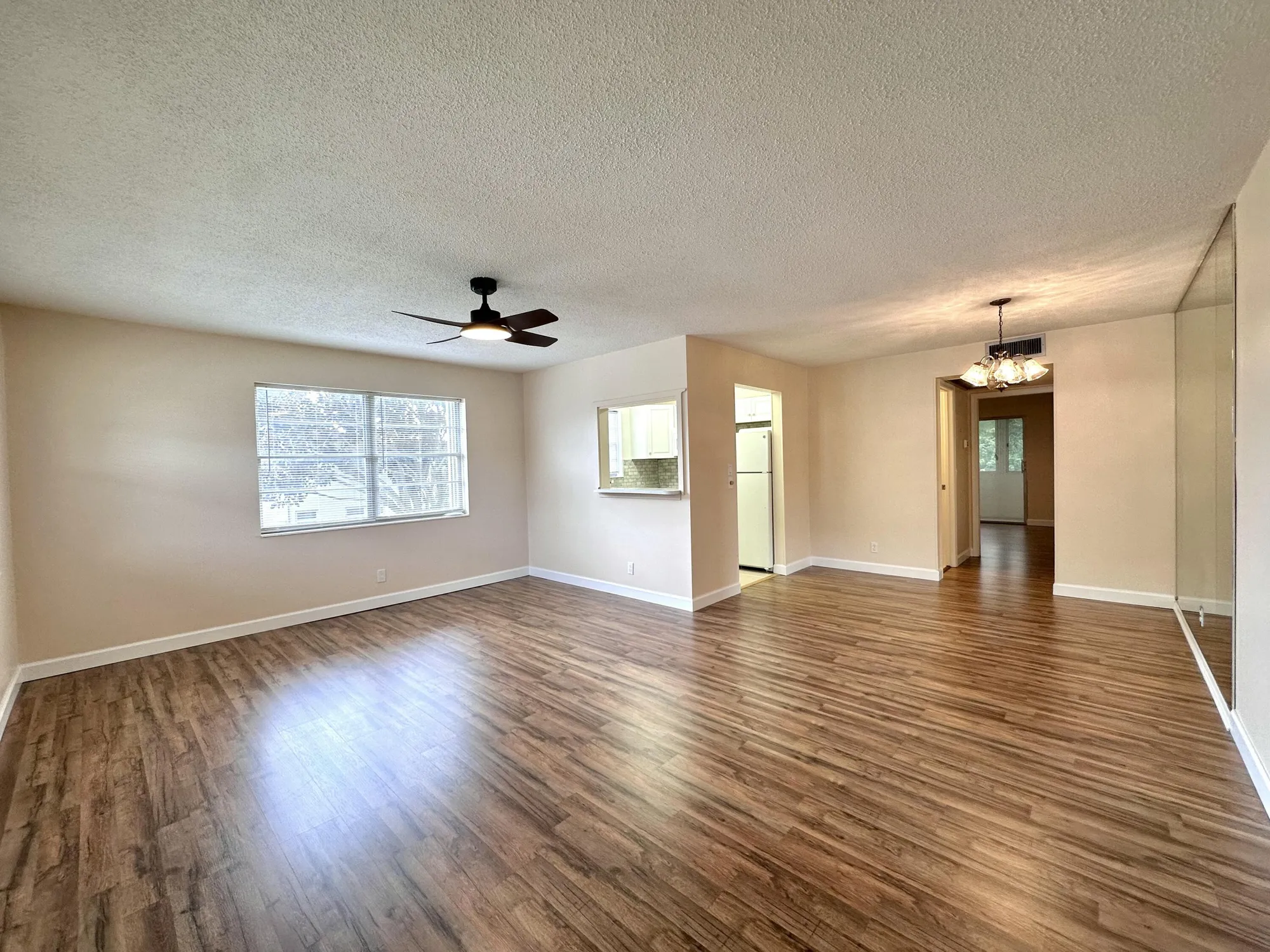 Property Slideshow image 11 of 36 | 47 camden b, West Palm Beach, FL, 33417