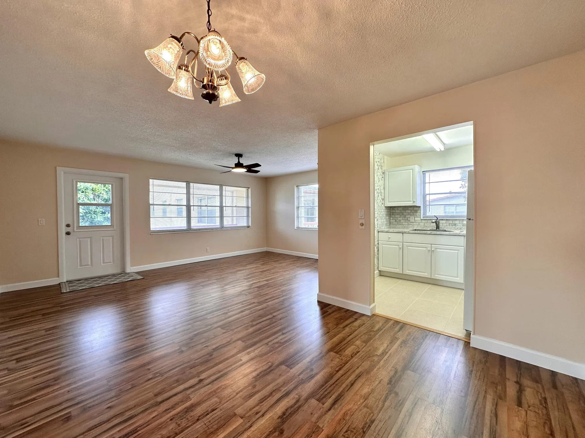 Property Slideshow image 14 of 36 | 47 camden b, West Palm Beach, FL, 33417