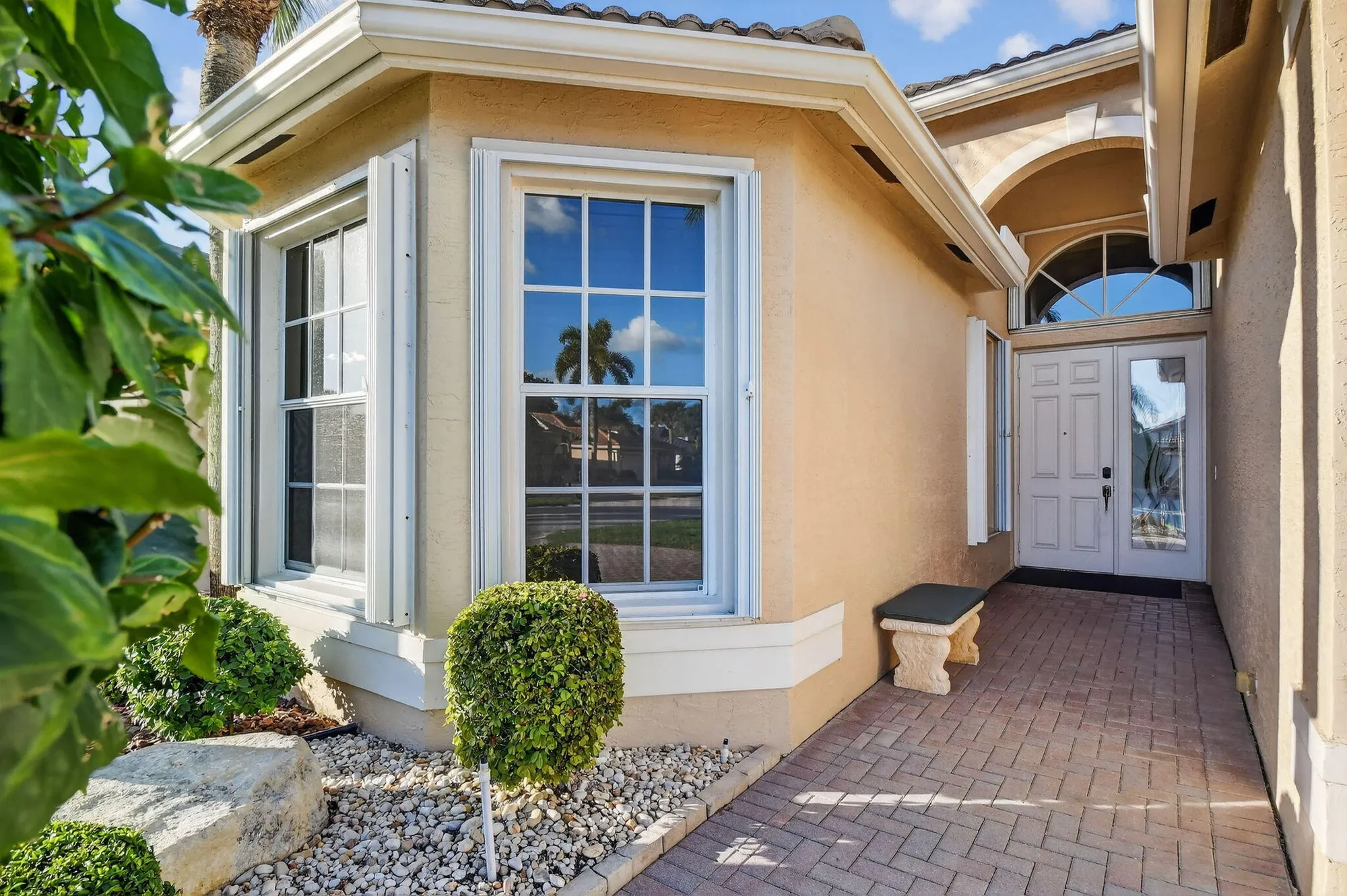 Property Slideshow image 4 of 99 | 7411 maple ridge trl, Boynton Beach, FL, 33437