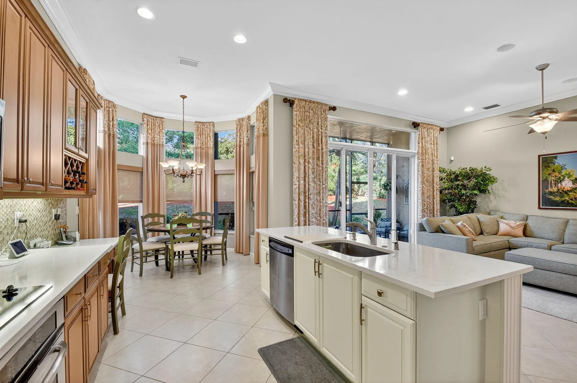 Property Slideshow image 22 of 99 | 7411 maple ridge trl, Boynton Beach, FL, 33437