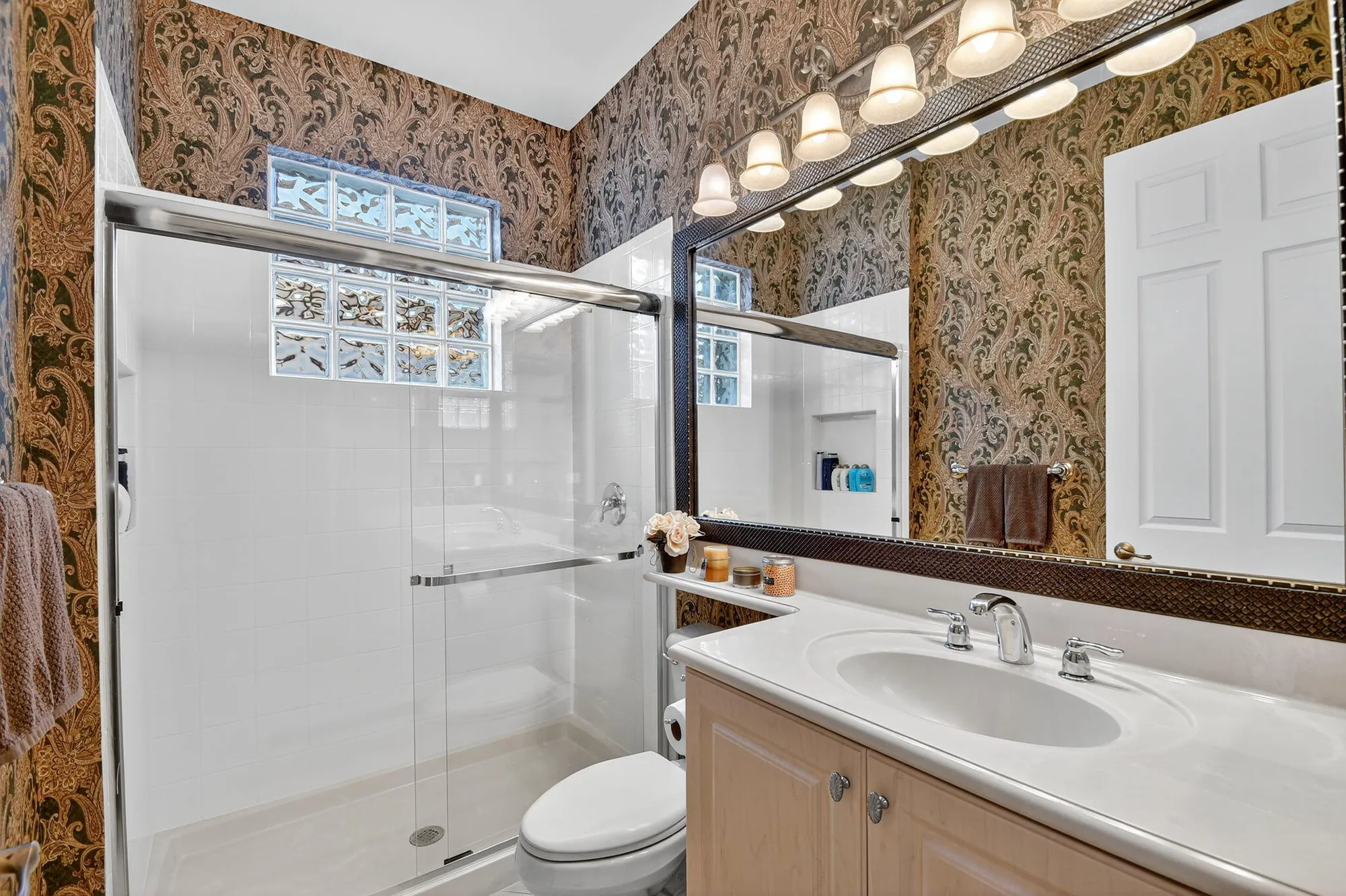 Property Slideshow image 46 of 99 | 7411 maple ridge trl, Boynton Beach, FL, 33437