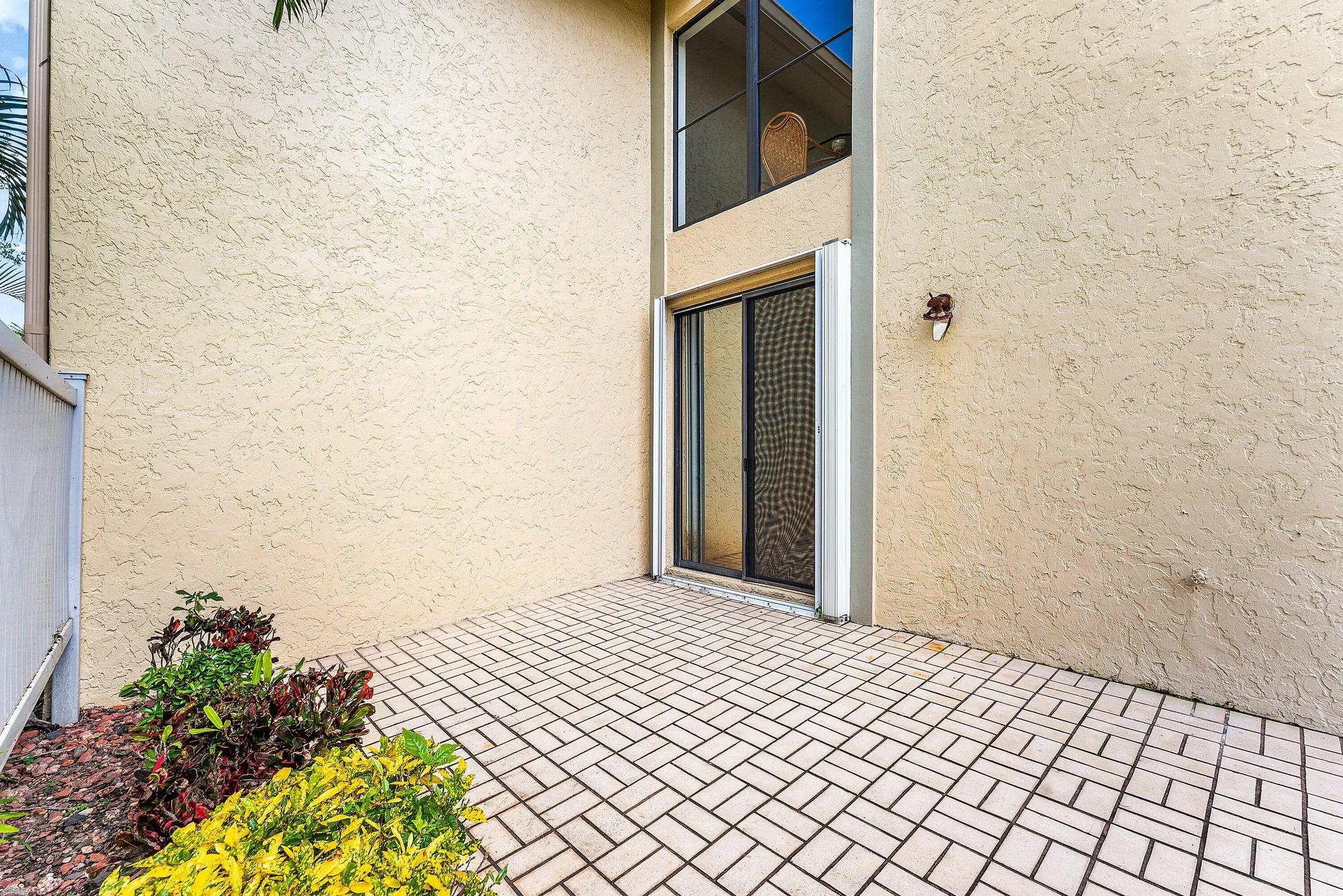 Property Slideshow image 33 of 49 | 5 eastgate dr a, Boynton Beach, FL, 33436