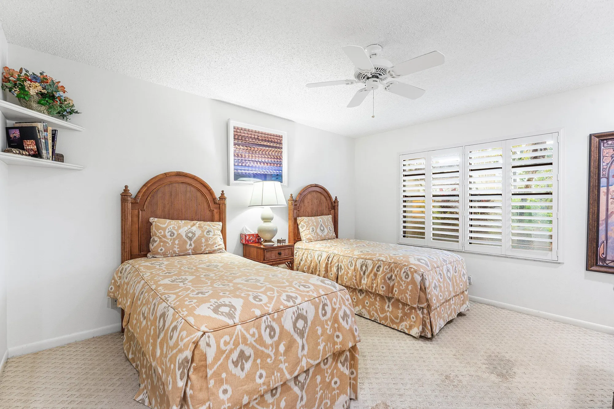 Property Slideshow image 24 of 49 | 5 eastgate dr a, Boynton Beach, FL, 33436