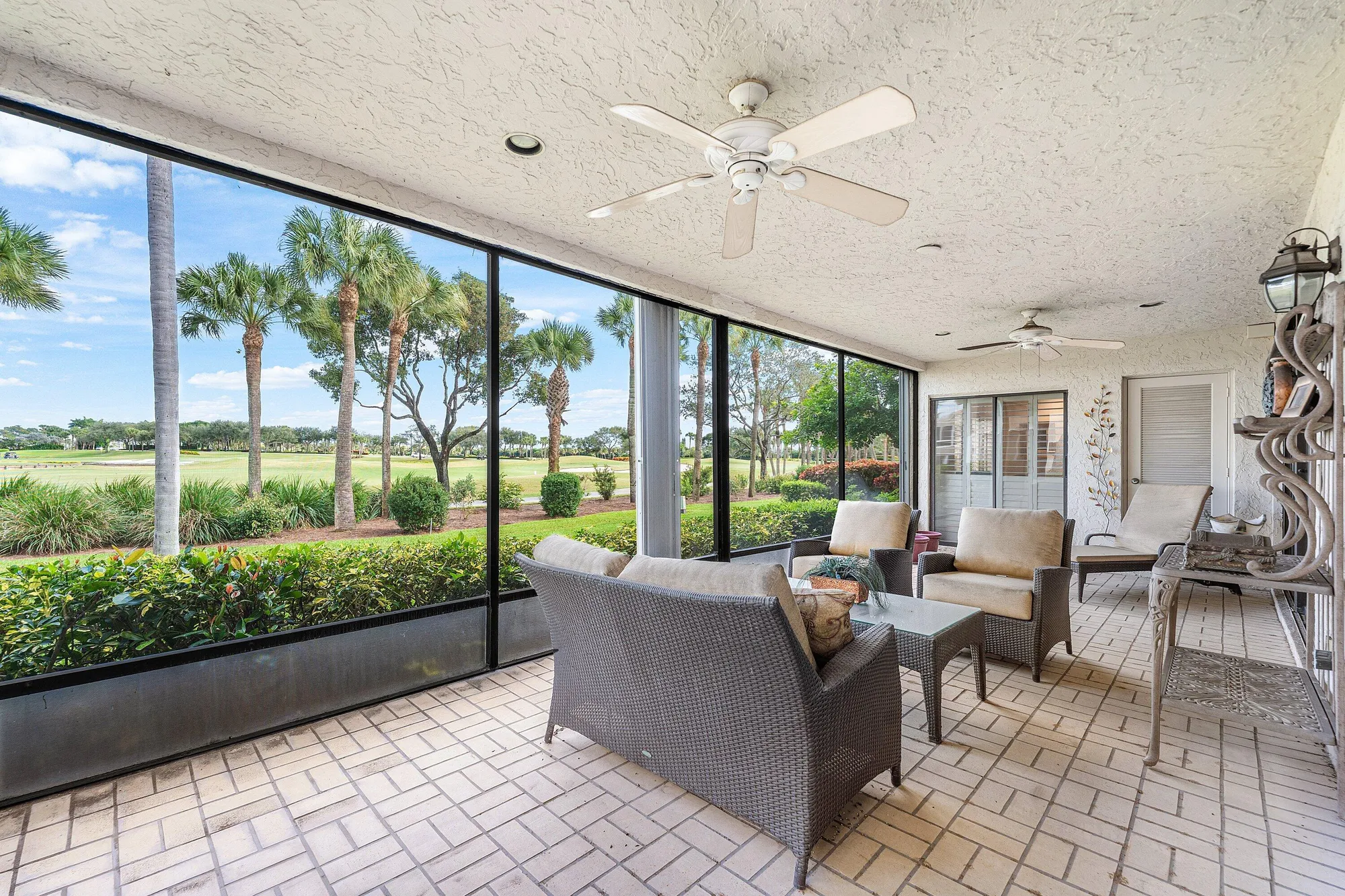 Property Slideshow image 26 of 49 | 5 eastgate dr a, Boynton Beach, FL, 33436