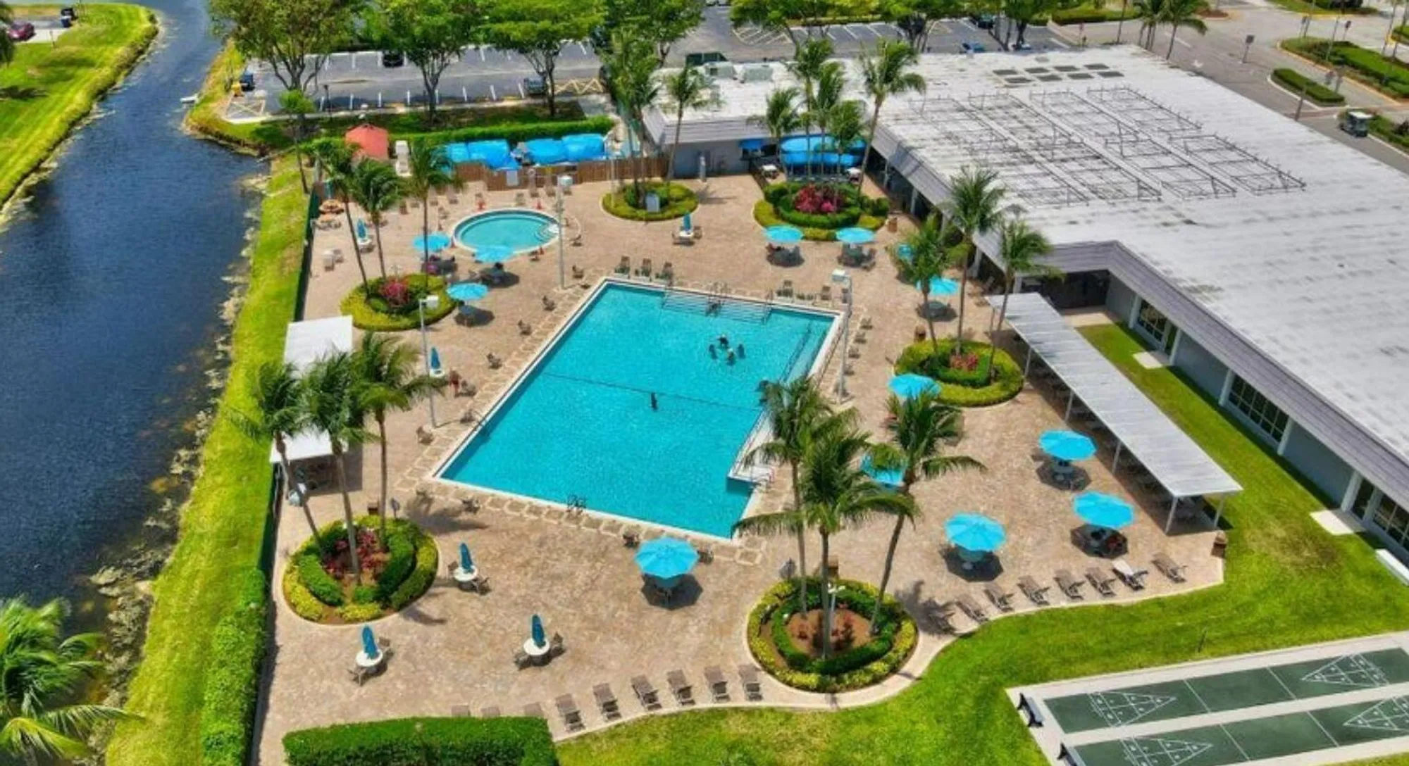 Property Slideshow image 7 of 11 | 193 saxony e unit e, Delray Beach, FL, 33446