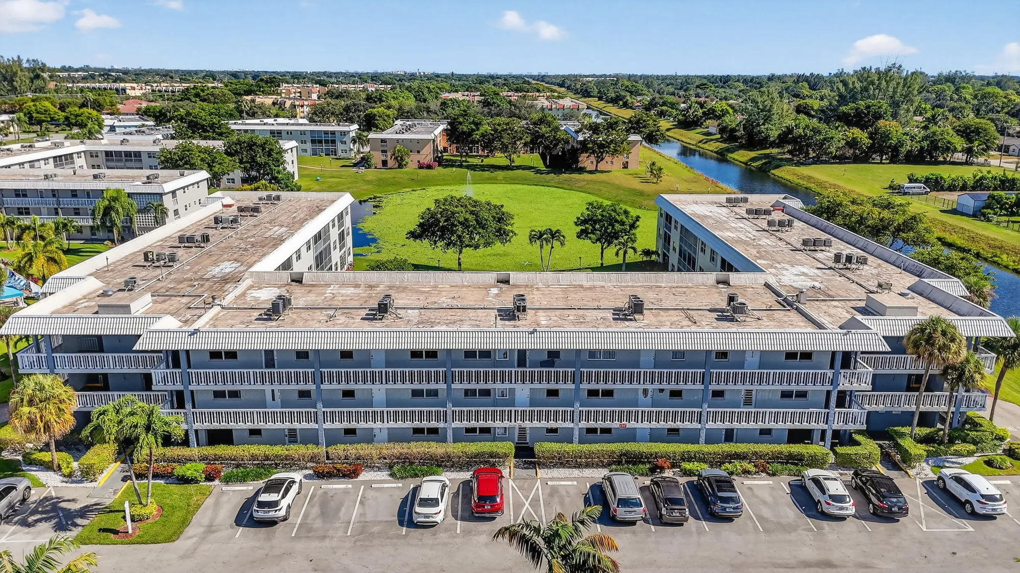 Property Slideshow image 32 of 52 | 9880 marina blvd 1522, Boca Raton, FL, 33428