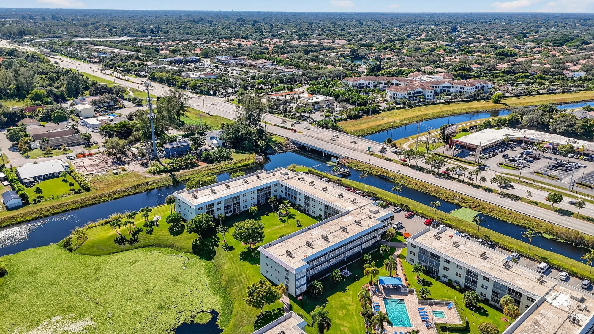 Property Slideshow image 43 of 52 | 9880 marina blvd 1522, Boca Raton, FL, 33428