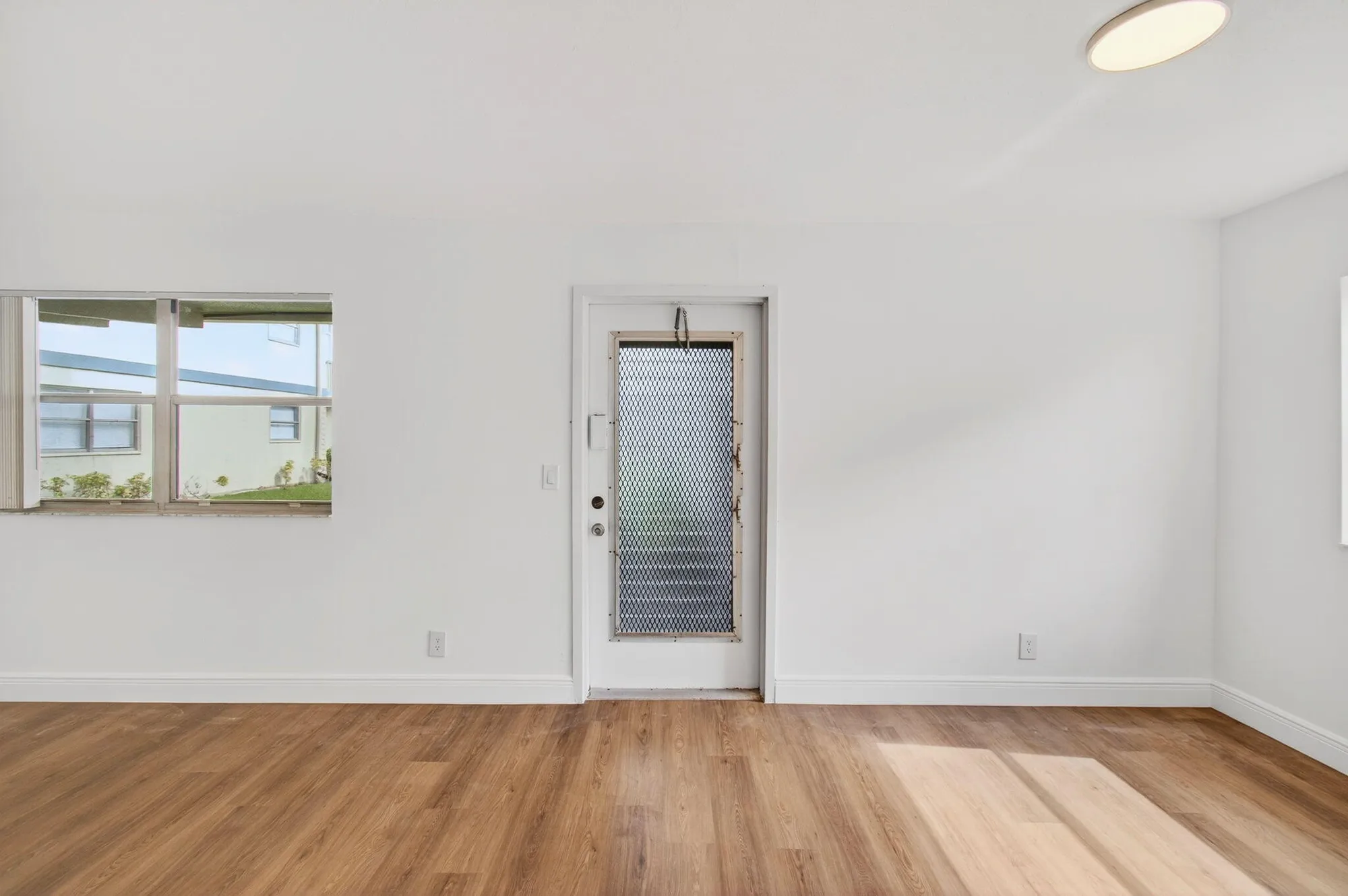 Property Slideshow image 15 of 61 | 117 brittany c c, Delray Beach, FL, 33446