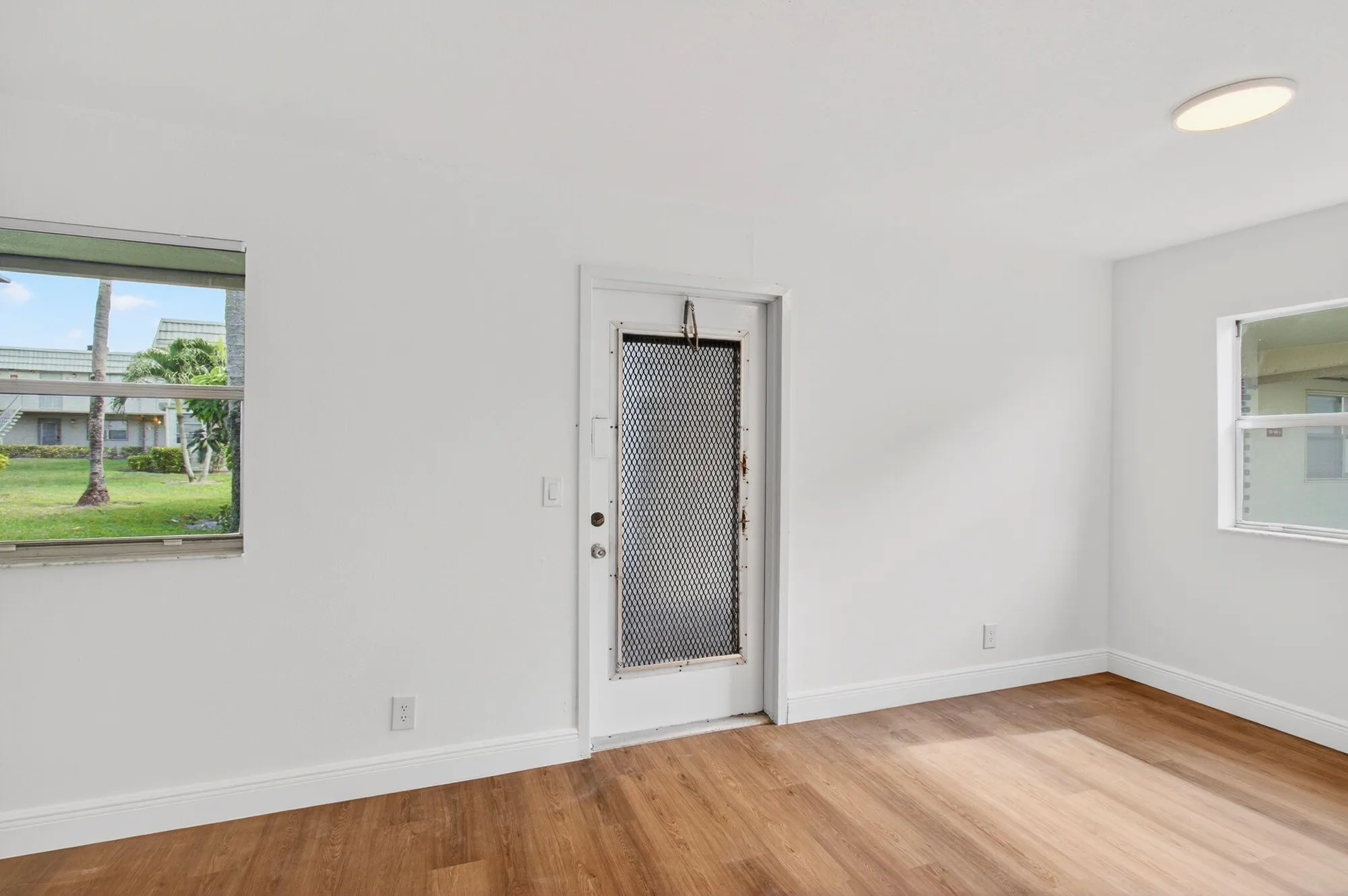 Property Slideshow image 14 of 61 | 117 brittany c c, Delray Beach, FL, 33446