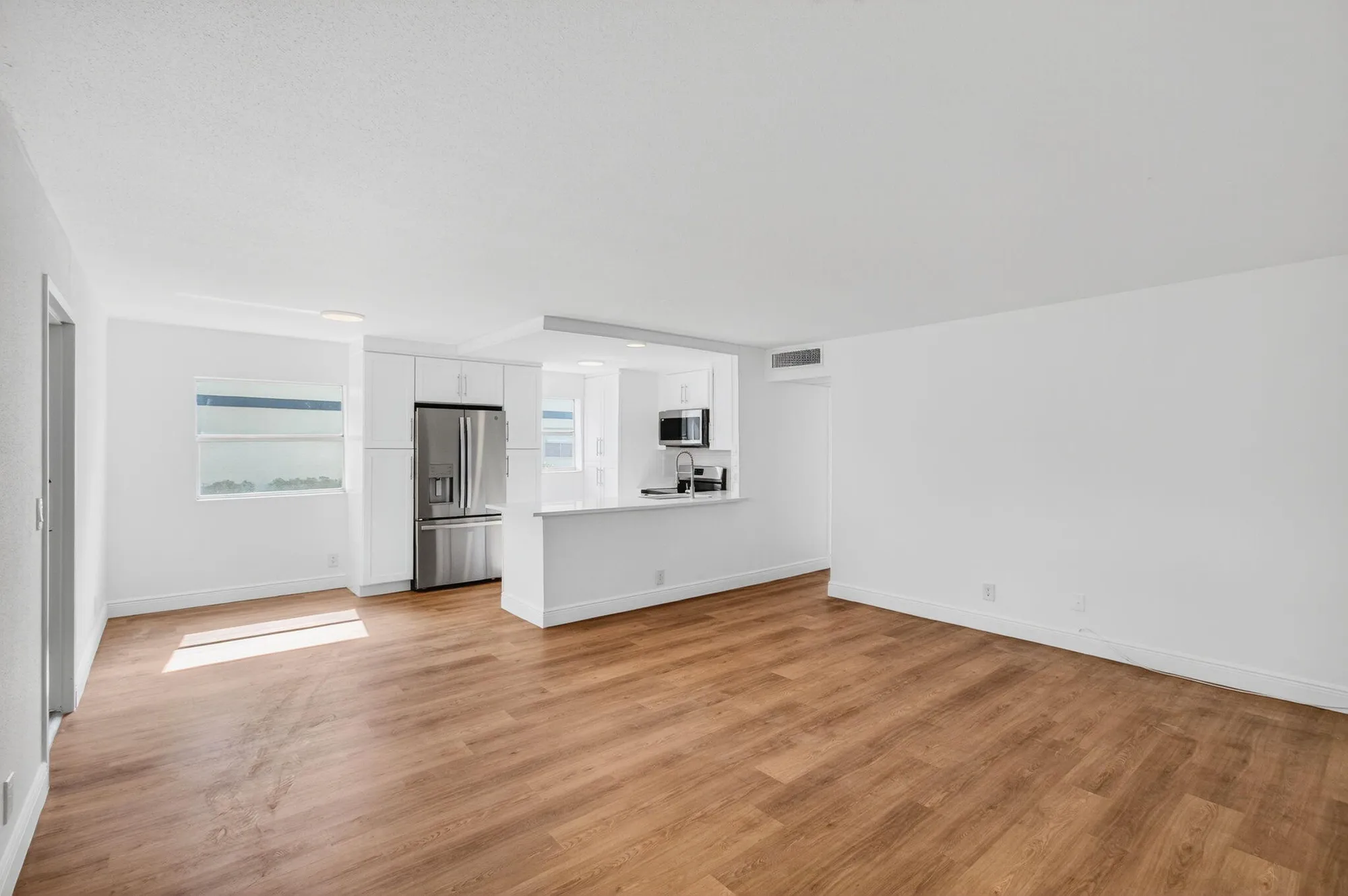 Property Slideshow image 4 of 61 | 117 brittany c c, Delray Beach, FL, 33446