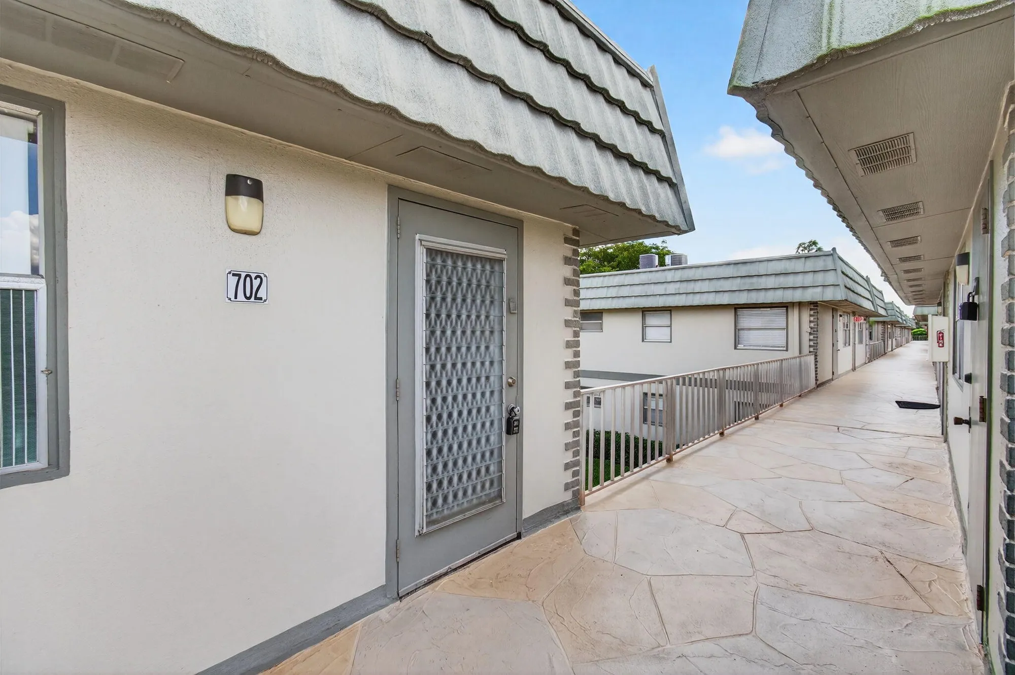 Property Slideshow image 7 of 62 | 702 monaco o, Delray Beach, FL, 33446