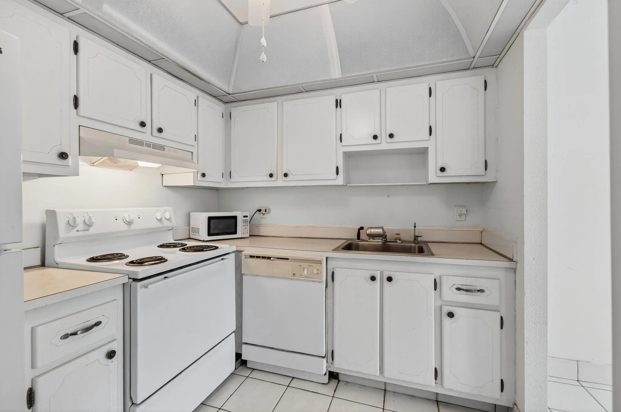 Property Slideshow image 25 of 62 | 702 monaco o, Delray Beach, FL, 33446