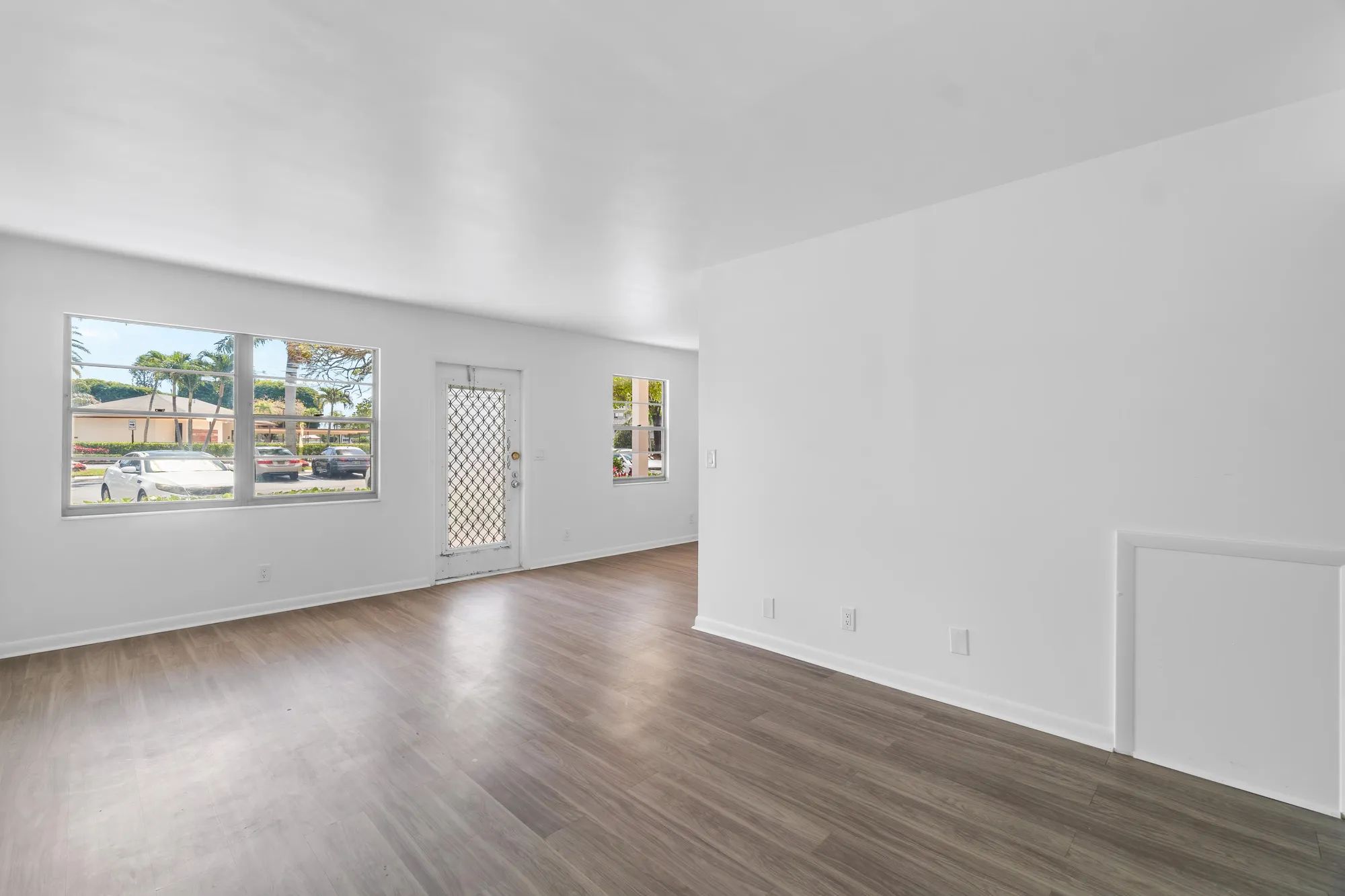 Property Slideshow image 2 of 21 | 1007 rexford a # 1007, Boca Raton, FL, 33434