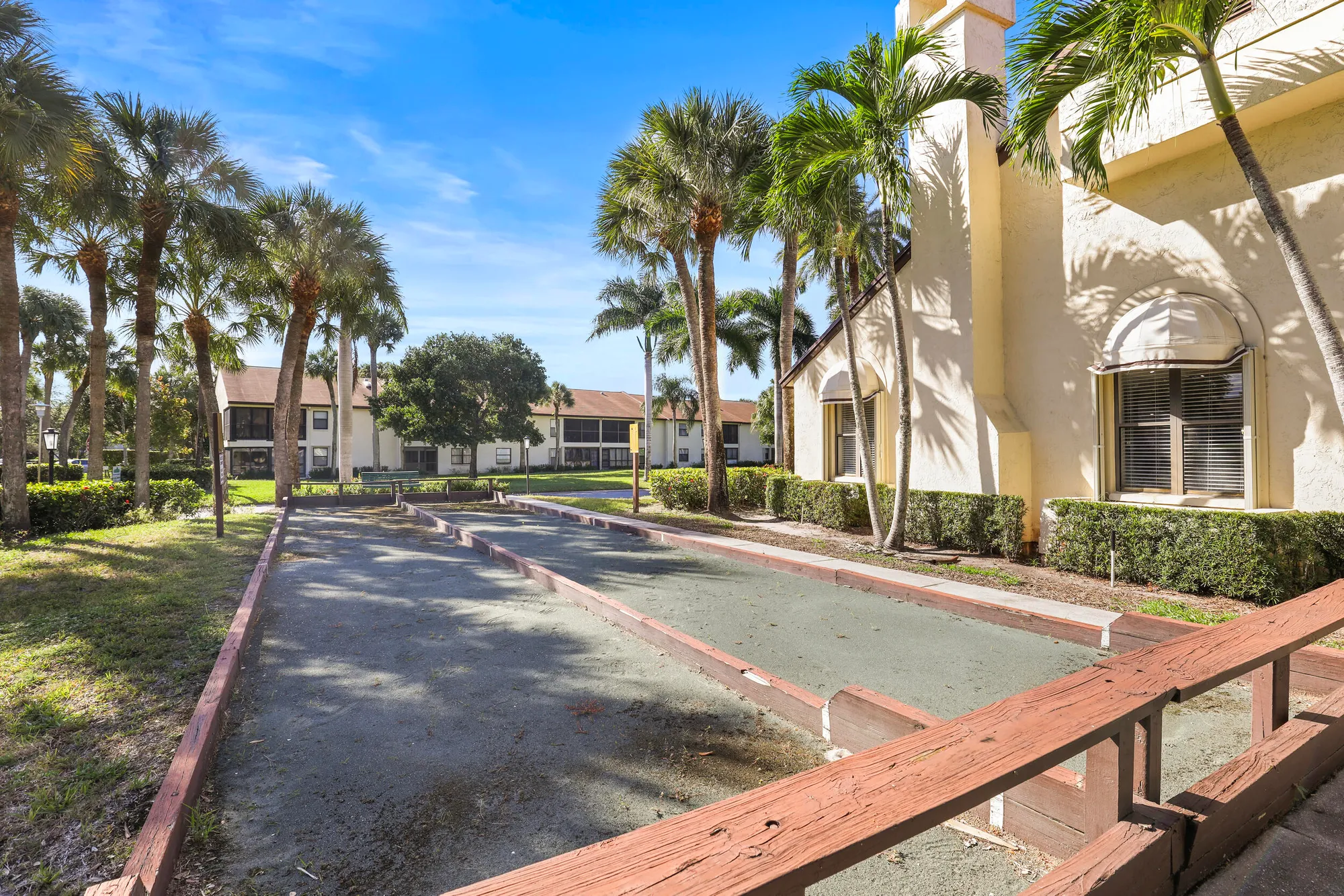 Property Slideshow image 31 of 44 | 3311 perimeter dr # 3311, Greenacres, FL, 33467