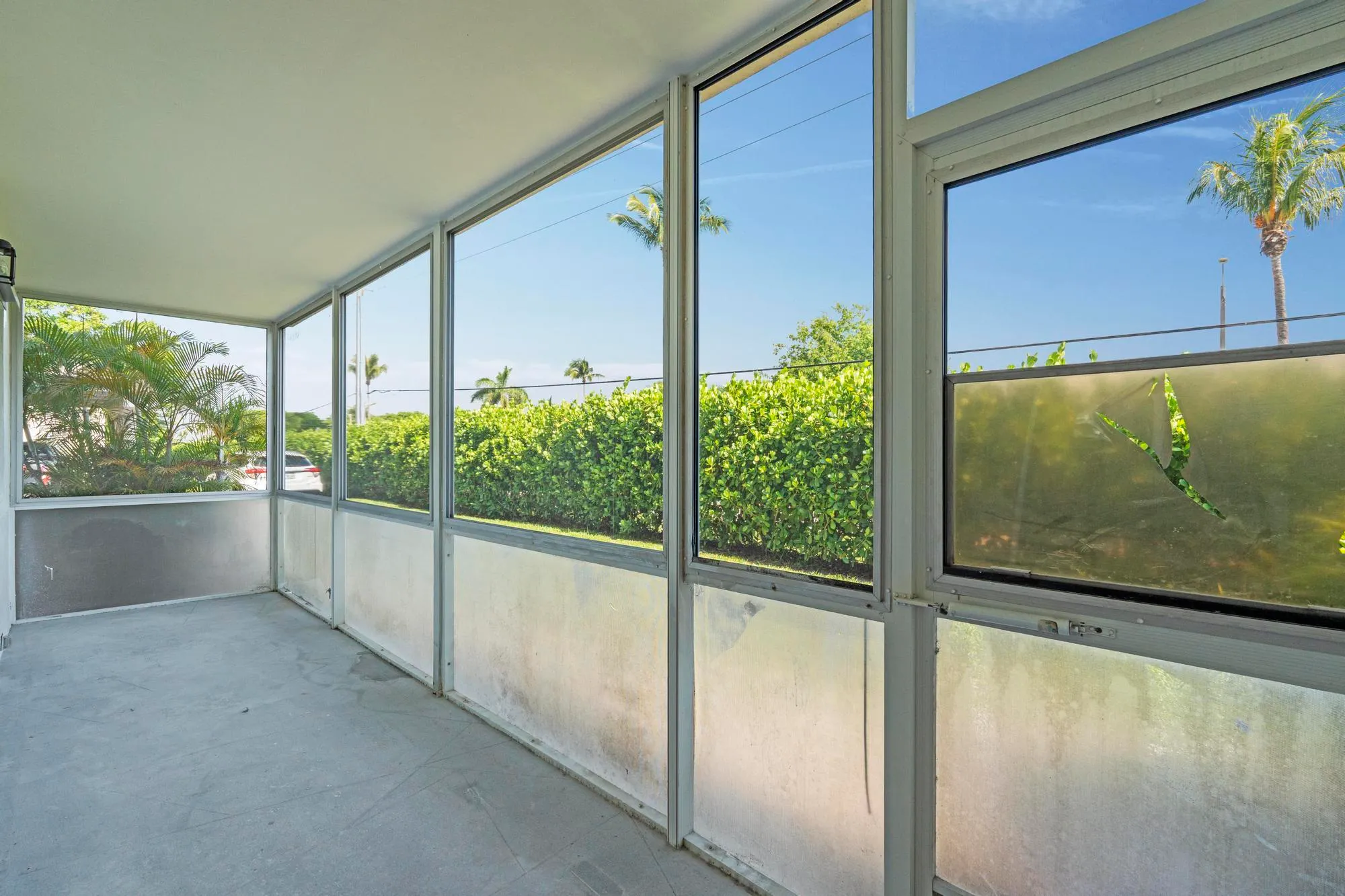 Property Slideshow image 22 of 33 | 2647 garden dr 101, Lake Worth, FL, 33461
