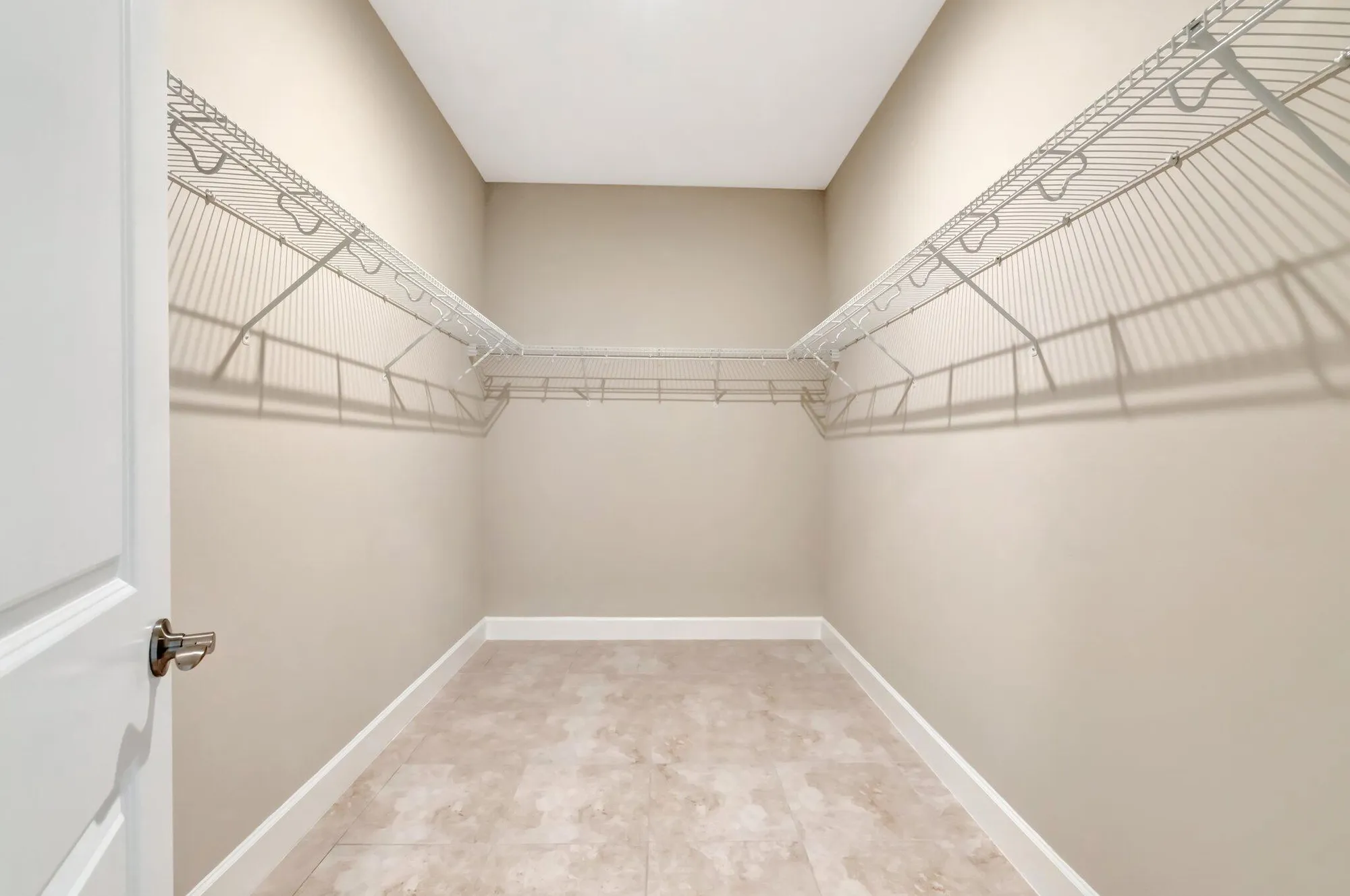 Property Slideshow image 15 of 41 | 9548 sw royal poinciana dr, Port Saint Lucie, FL, 34987