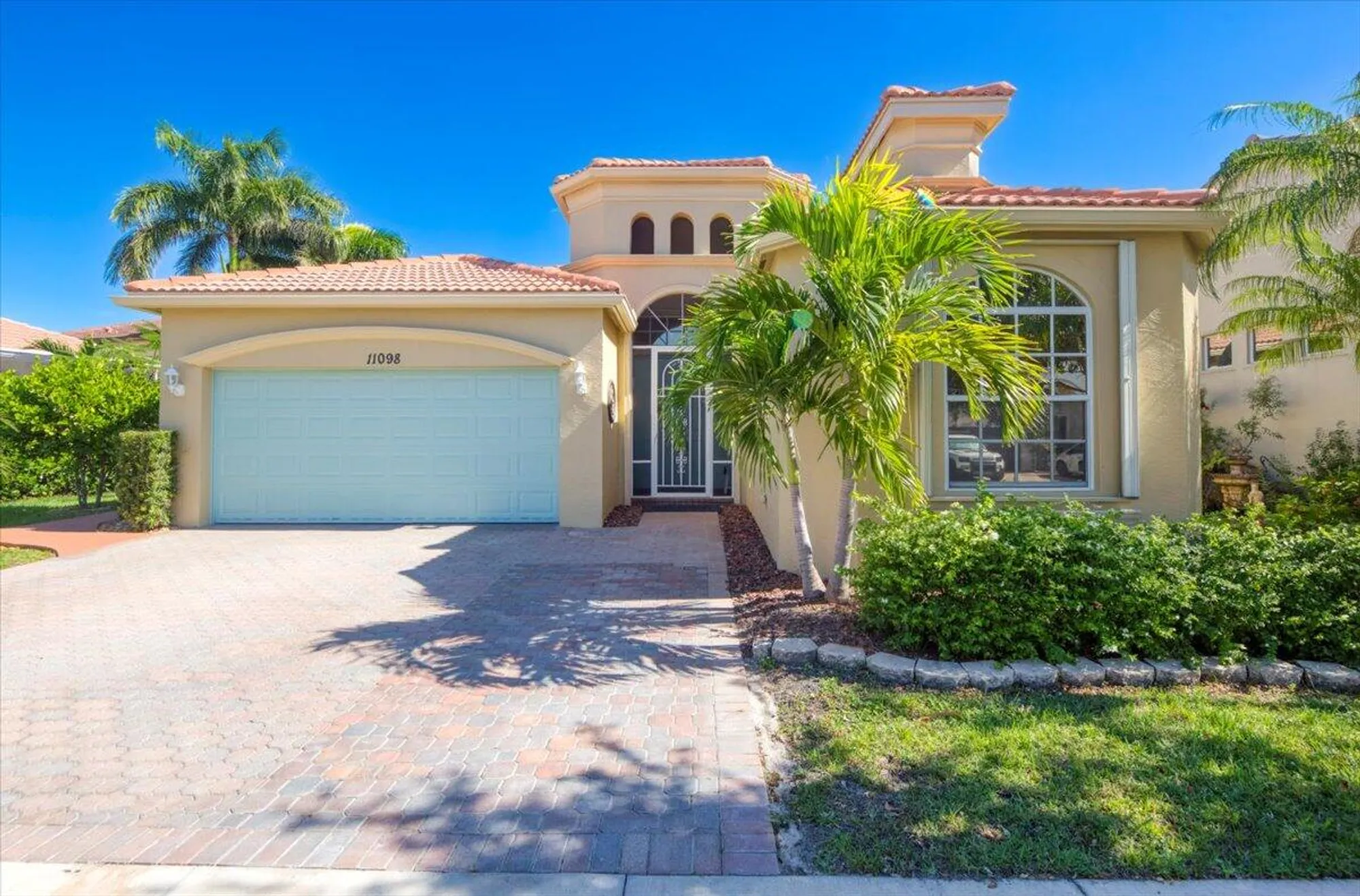 Property Slideshow image 2 of 113 | 11098 sw wyndham way, Port Saint Lucie, FL, 34987