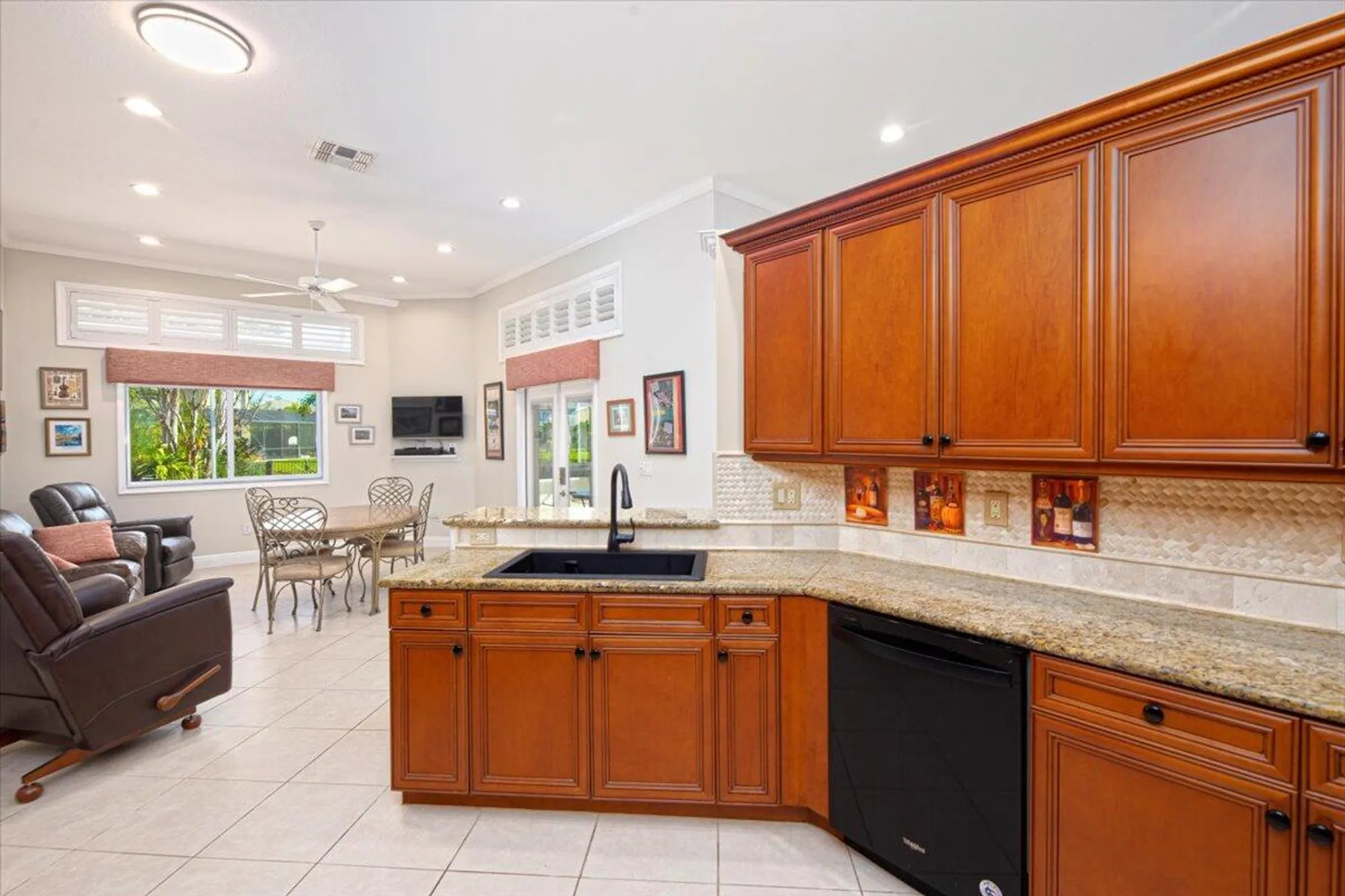 Property Slideshow image 22 of 113 | 11098 sw wyndham way, Port Saint Lucie, FL, 34987