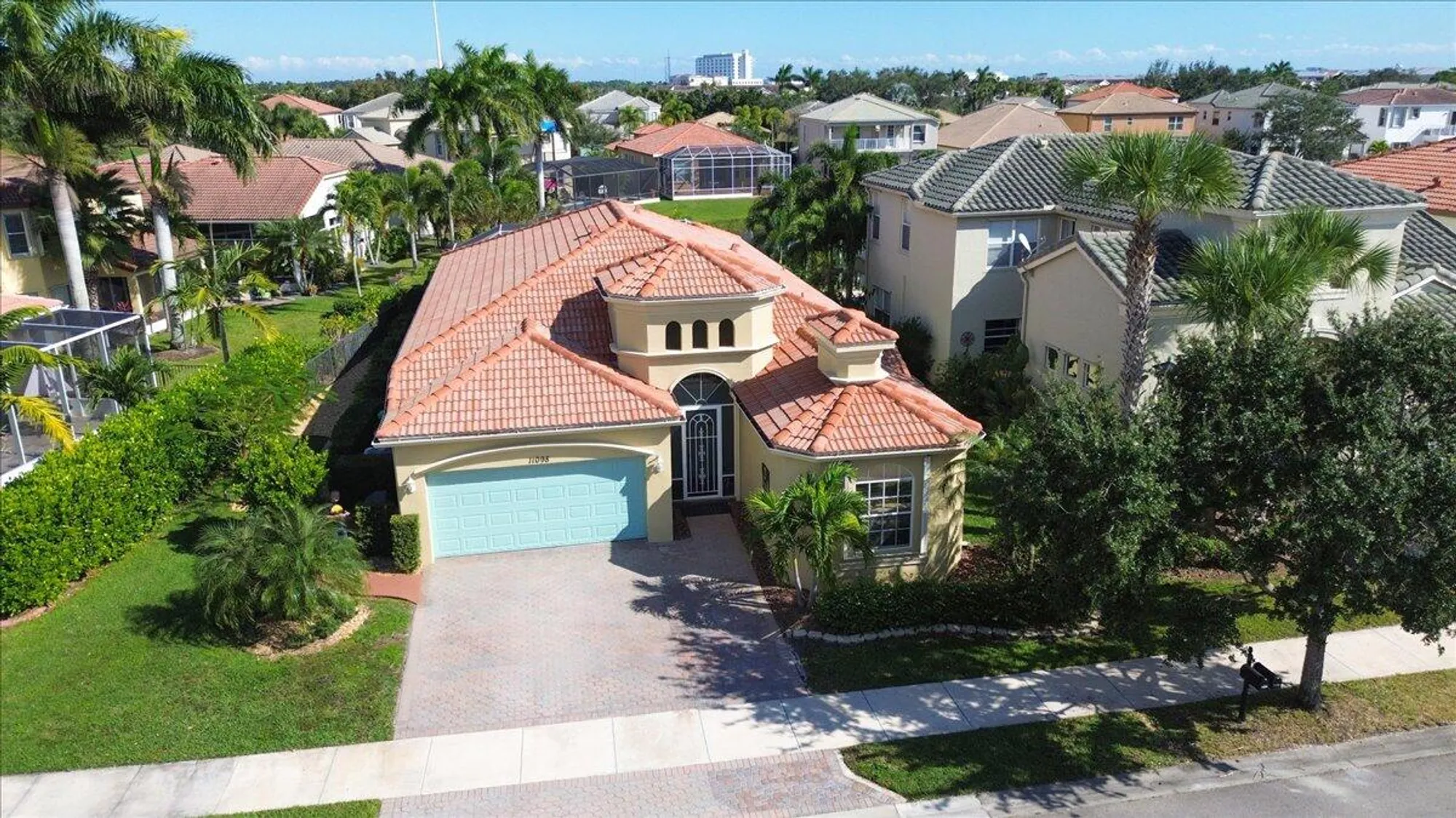 Property Slideshow image 73 of 113 | 11098 sw wyndham way, Port Saint Lucie, FL, 34987