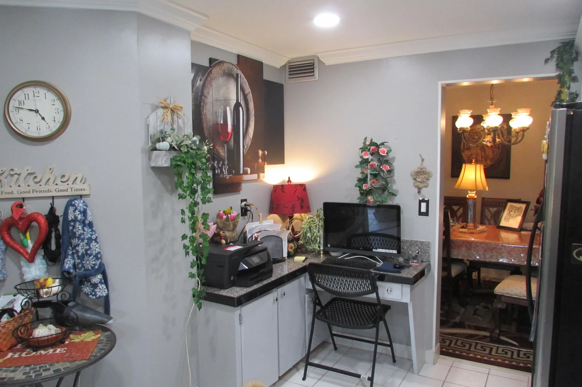 Property Slideshow image 4 of 45 | 3755 via poinciana apt 203, Lake Worth, FL, 33467