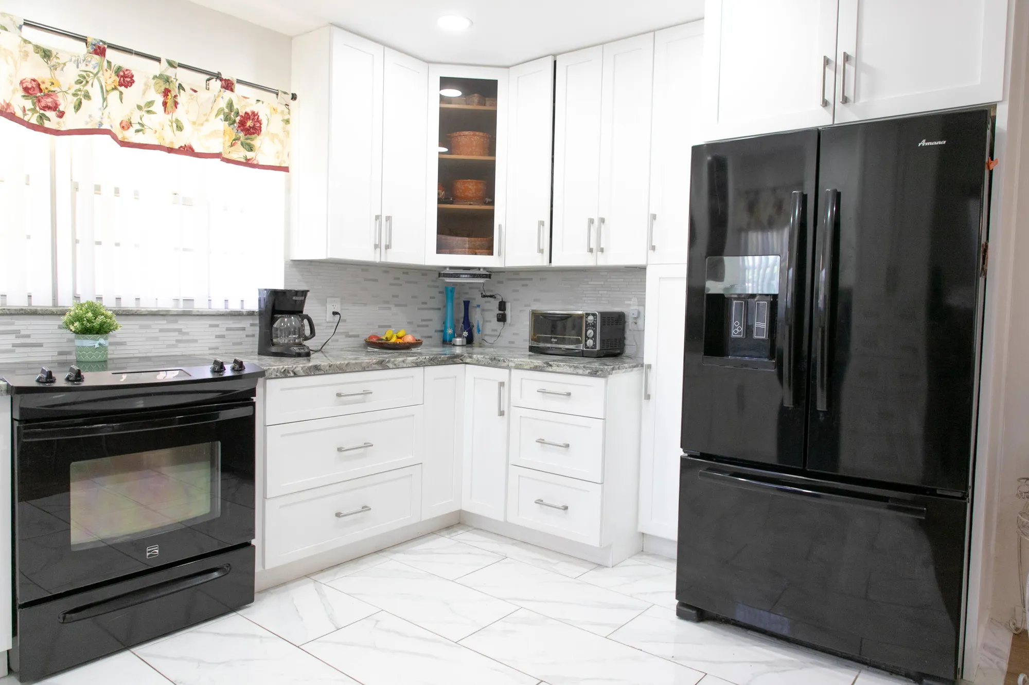 Property Slideshow image 19 of 45 | 521 sandpiper cir, Delray Beach, FL, 33445