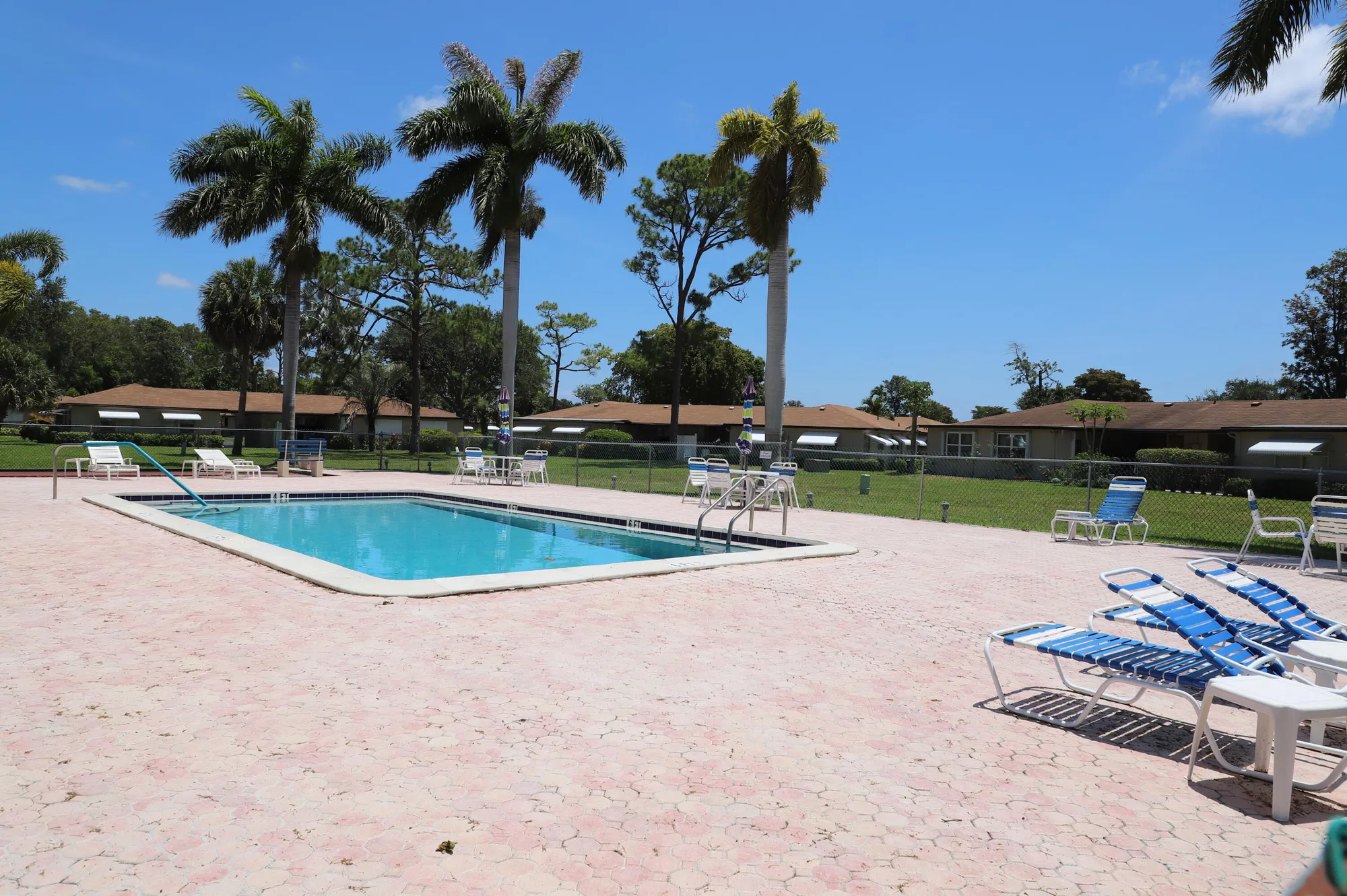 Property Slideshow image 34 of 45 | 521 sandpiper cir, Delray Beach, FL, 33445