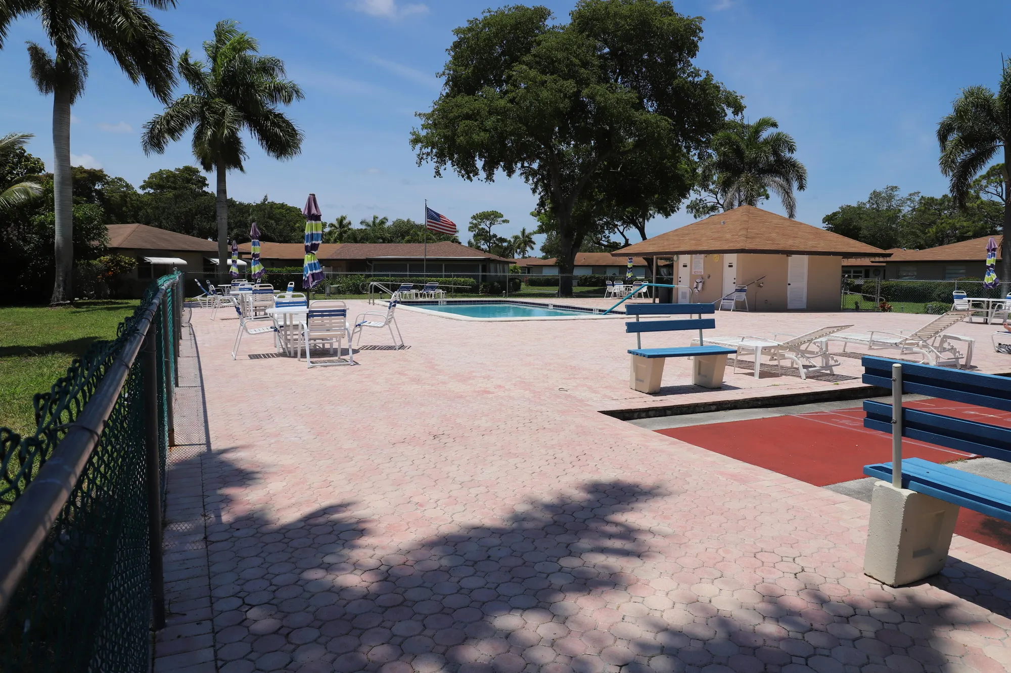 Property Slideshow image 37 of 45 | 521 sandpiper cir, Delray Beach, FL, 33445
