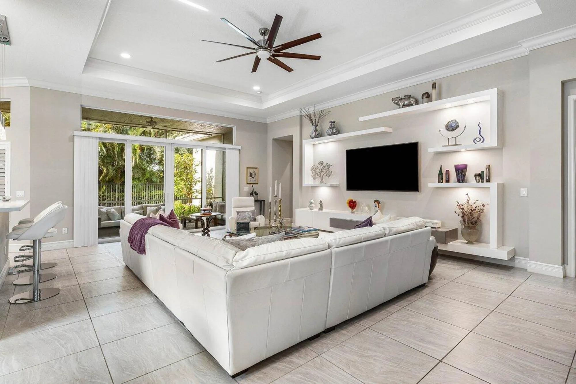 Property Slideshow image 9 of 59 | 9037 golden mountain cir, Boynton Beach, FL, 33473