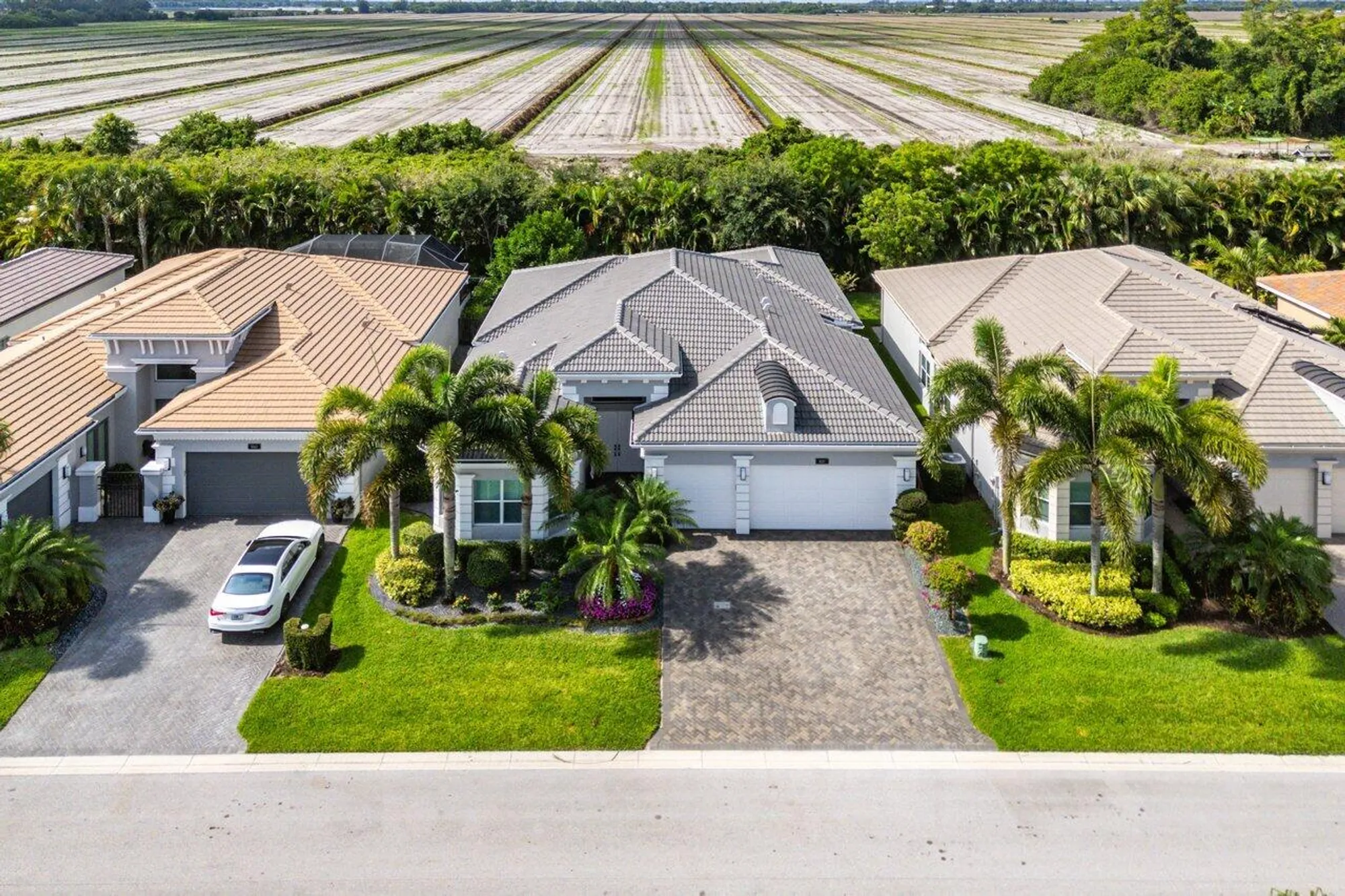 Property Slideshow image 34 of 59 | 9037 golden mountain cir, Boynton Beach, FL, 33473