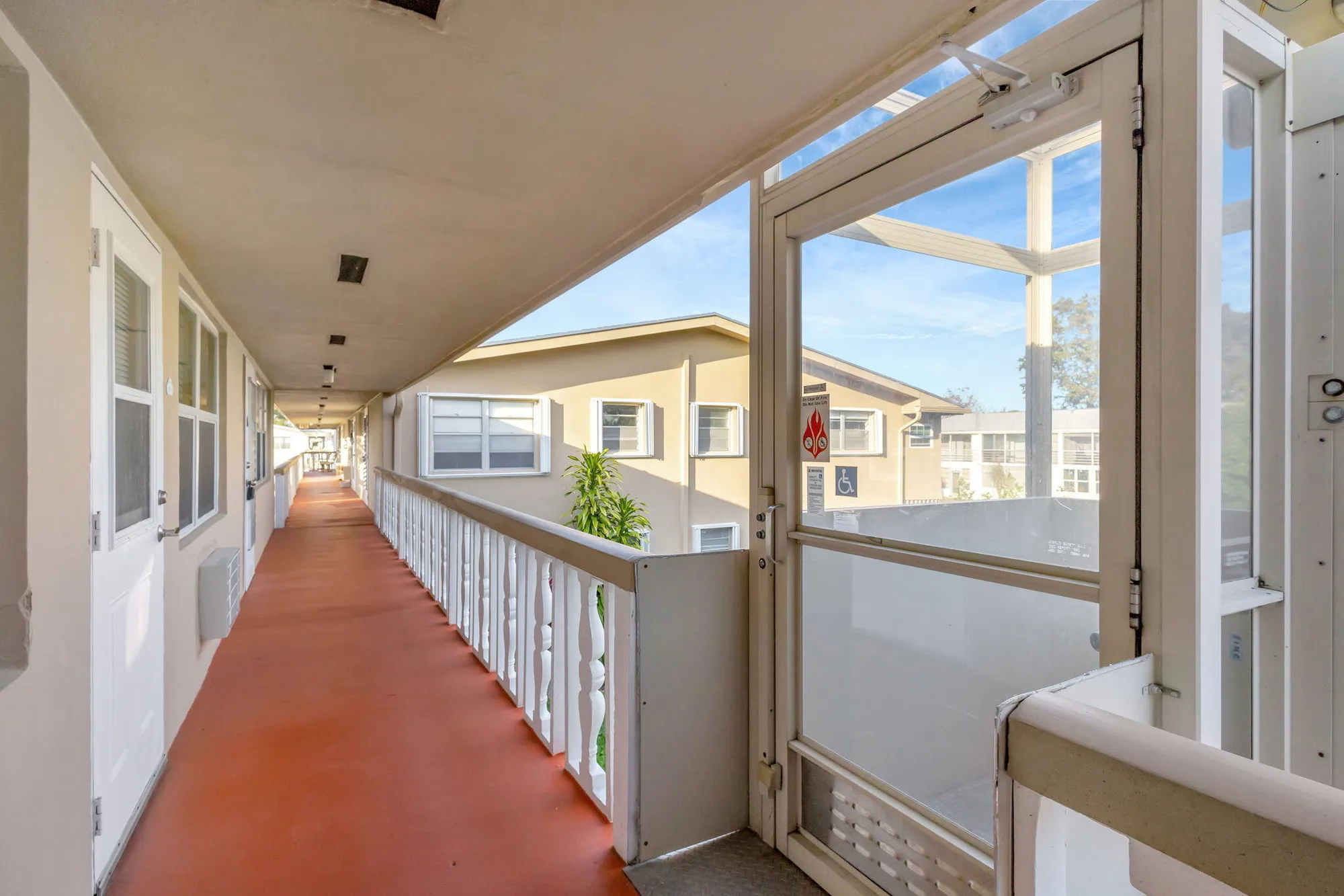 Property Slideshow image 3 of 34 | 121 bedford e unit e, West Palm Beach, FL, 33417