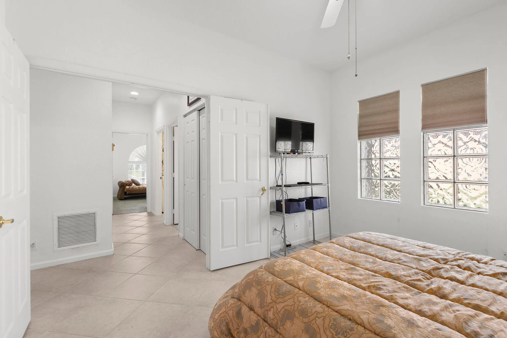 Property Slideshow image 19 of 46 | 8089 brindisi ln, Boynton Beach, FL, 33472