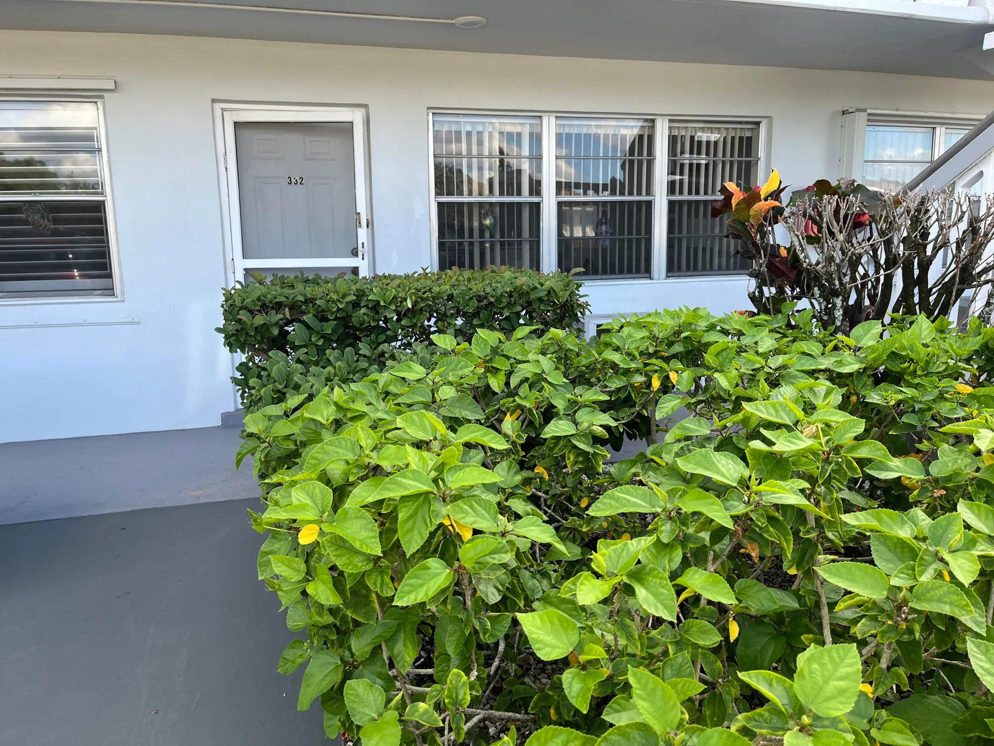 Property Slideshow image 1 of 8 | 332 northampton q, West Palm Beach, FL, 33417