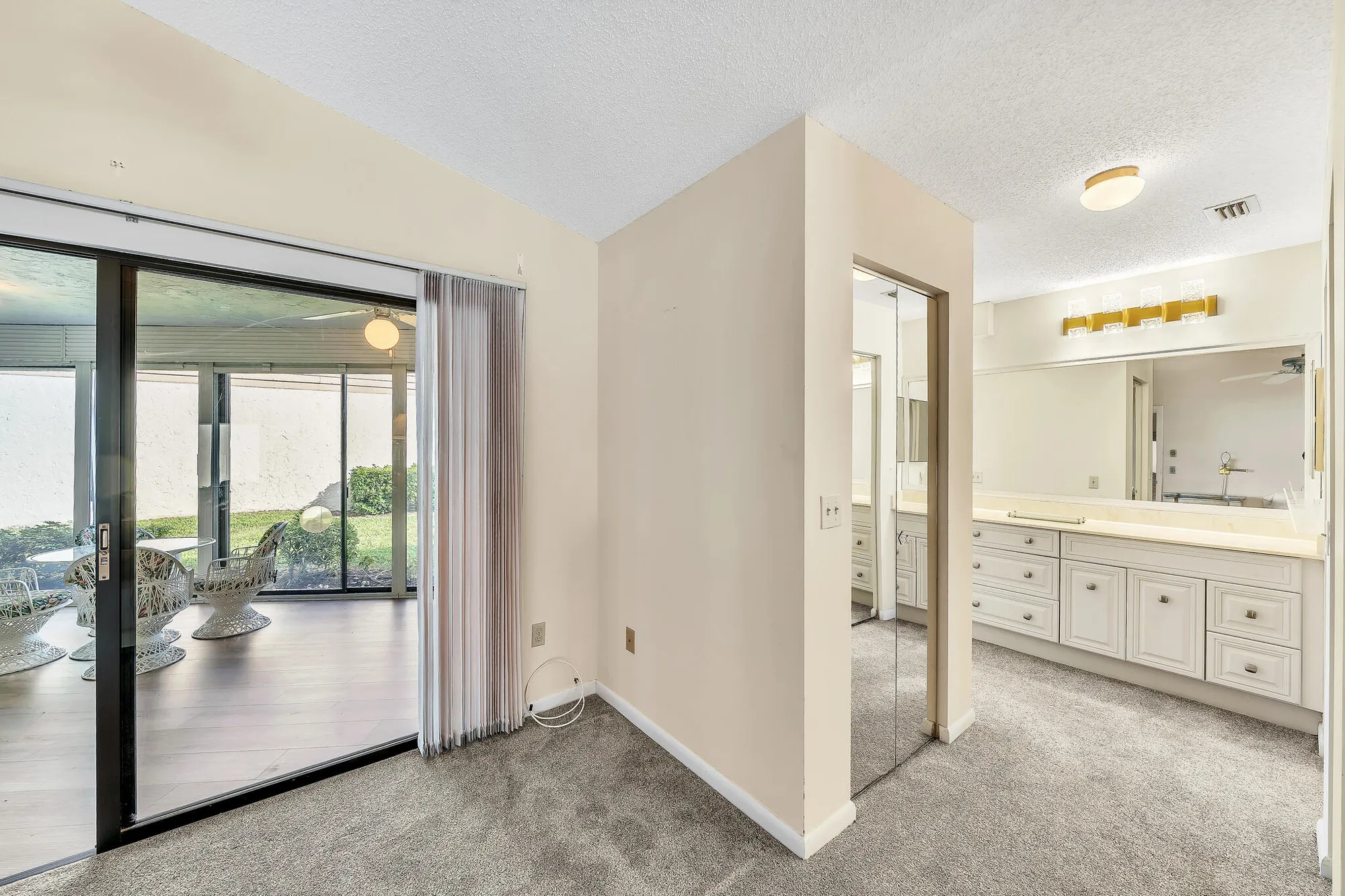 Property Slideshow image 19 of 43 | 2594 nw 12th st, Delray Beach, FL, 33445