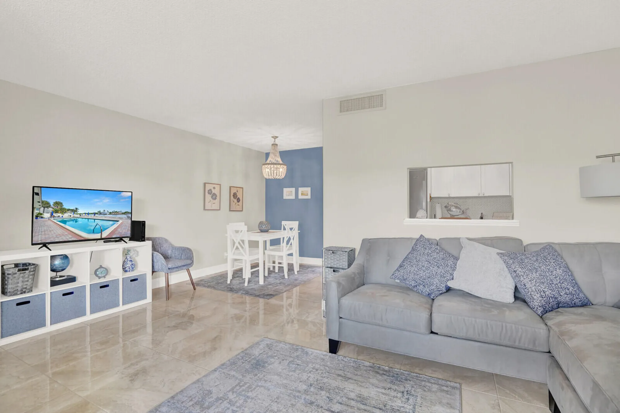 Property Slideshow image 8 of 29 | 632 snug harbor dr d14, Boynton Beach, FL, 33435