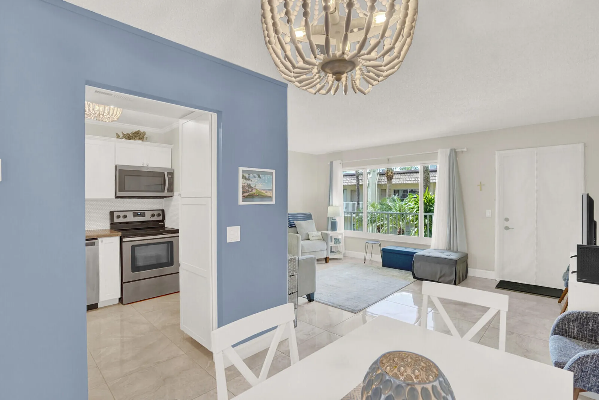 Property Slideshow image 12 of 29 | 632 snug harbor dr d14, Boynton Beach, FL, 33435