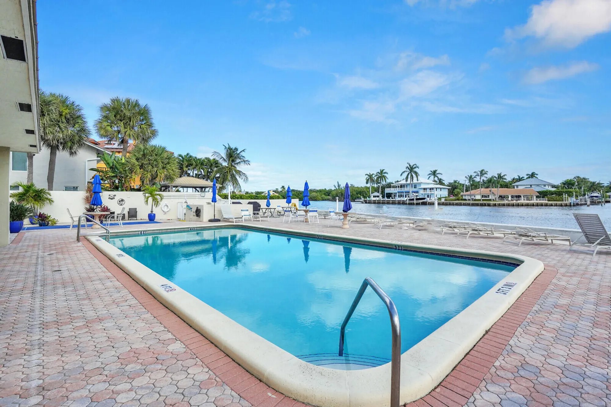 Property Slideshow image 27 of 29 | 632 snug harbor dr d14, Boynton Beach, FL, 33435