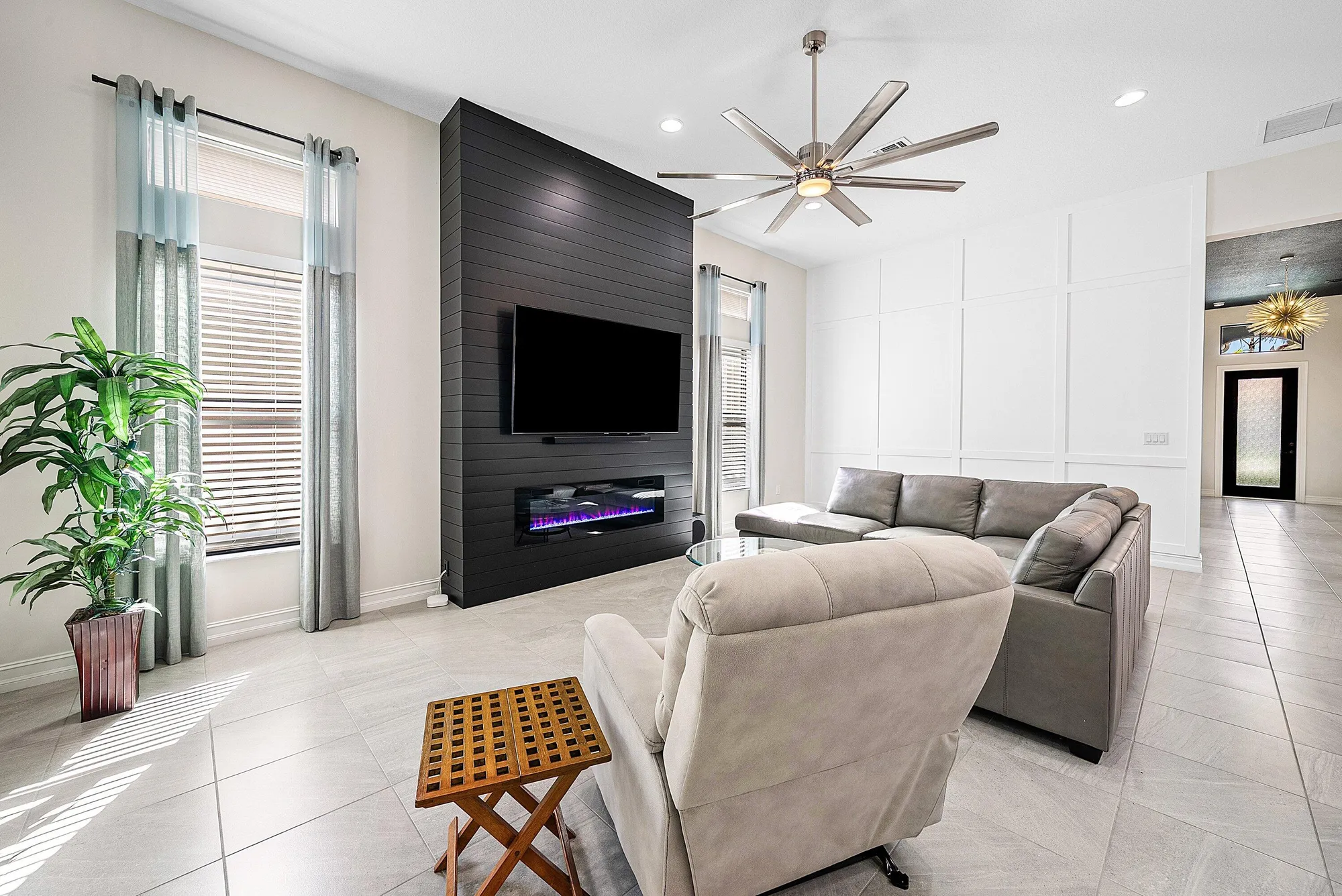 Property Slideshow image 18 of 43 | 9076 leon cir, Parkland, FL, 33076