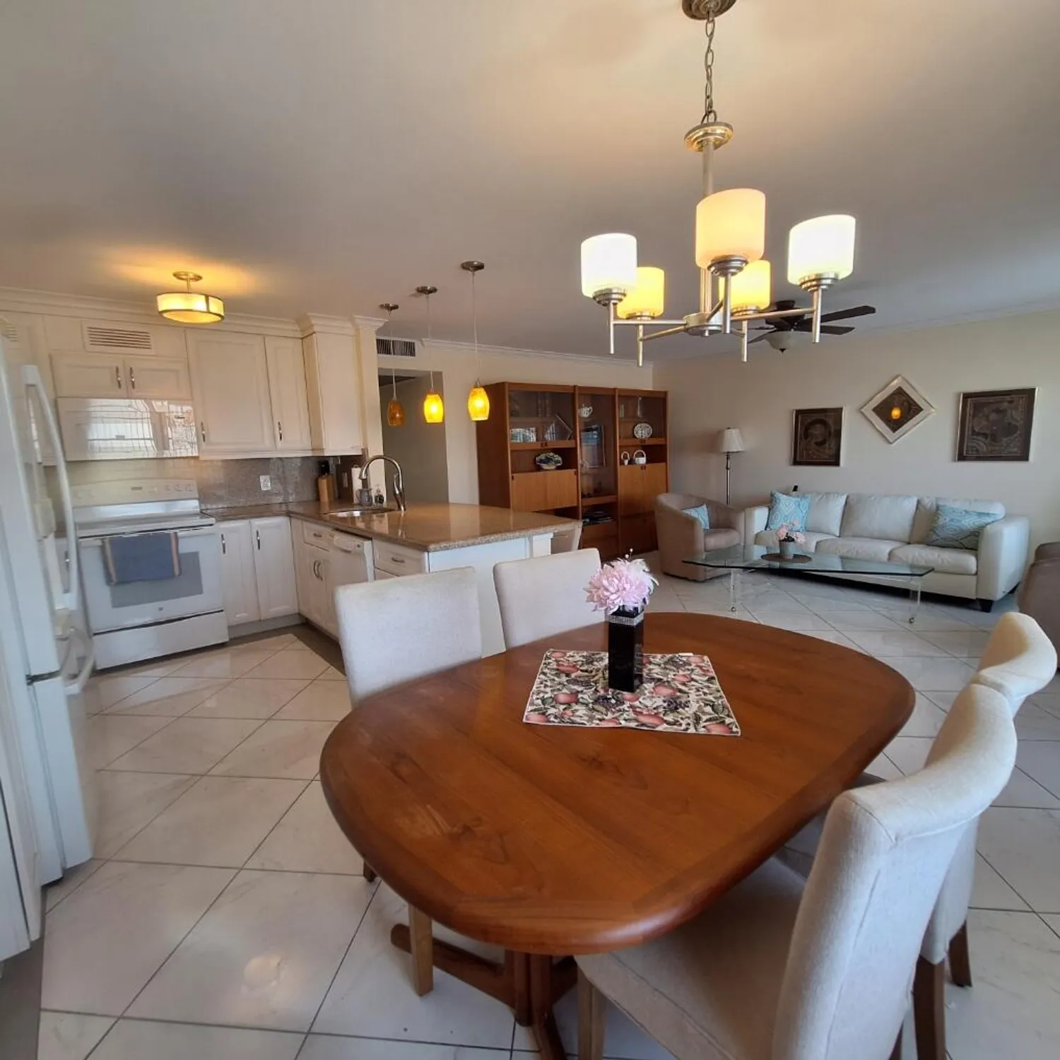 Property Slideshow image 5 of 35 | 2024 wolverton b, Boca Raton, FL, 33434