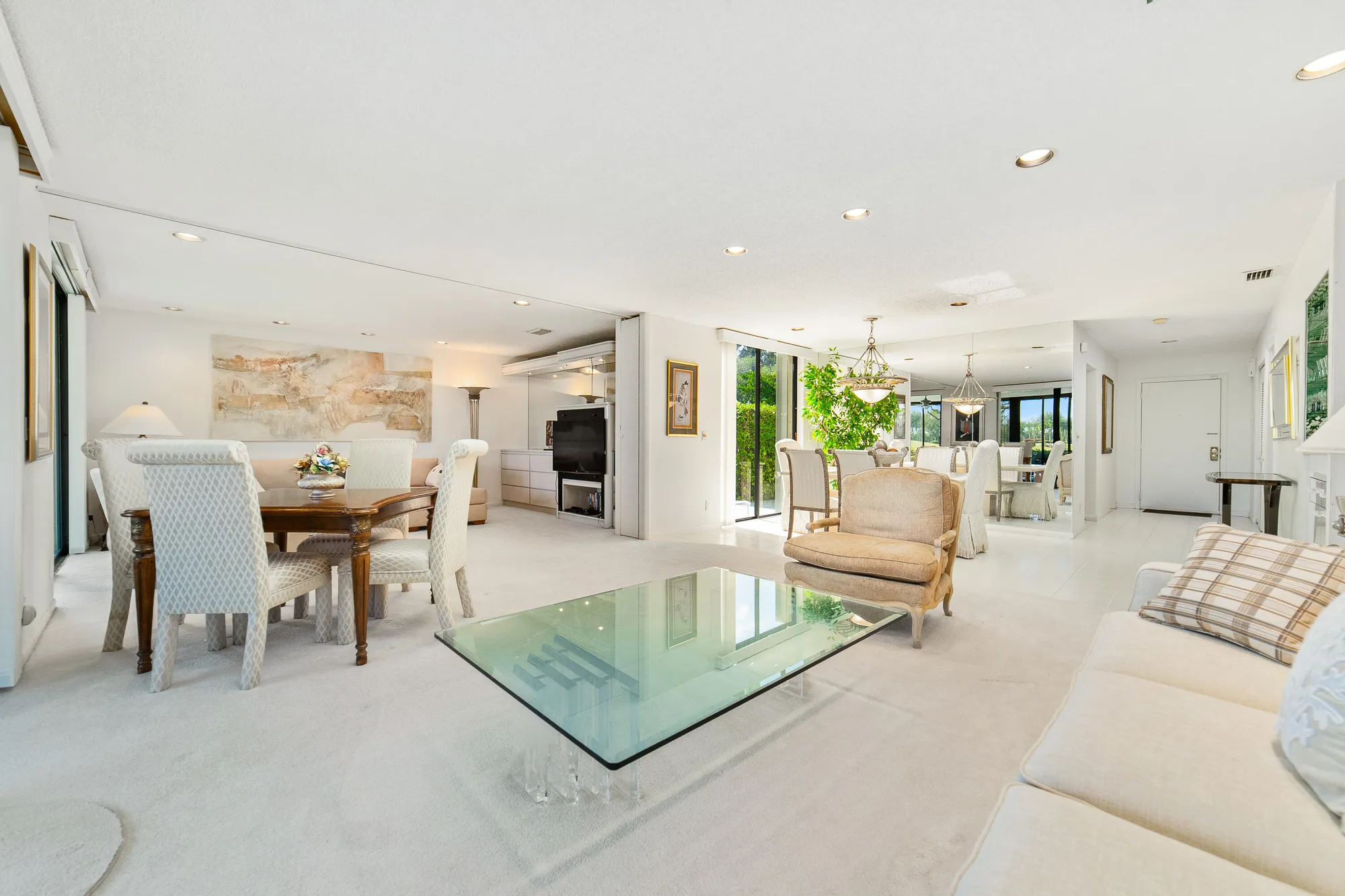 Property Slideshow image 5 of 40 | 5 eastgate dr c, Boynton Beach, FL, 33436