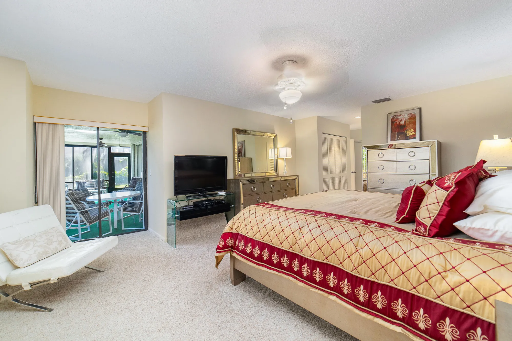 Property Slideshow image 16 of 40 | 5 eastgate dr c, Boynton Beach, FL, 33436