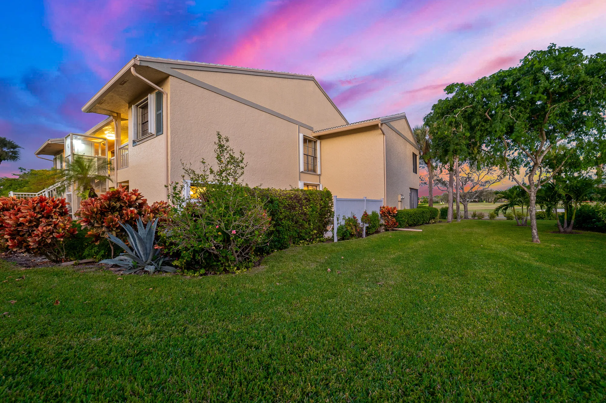 Property Slideshow image 30 of 40 | 5 eastgate dr c, Boynton Beach, FL, 33436