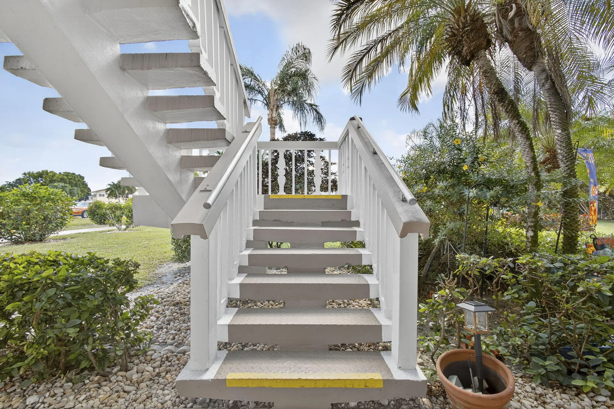 Property Slideshow image 4 of 30 | 16 sussex a # 16, West Palm Beach, FL, 33417