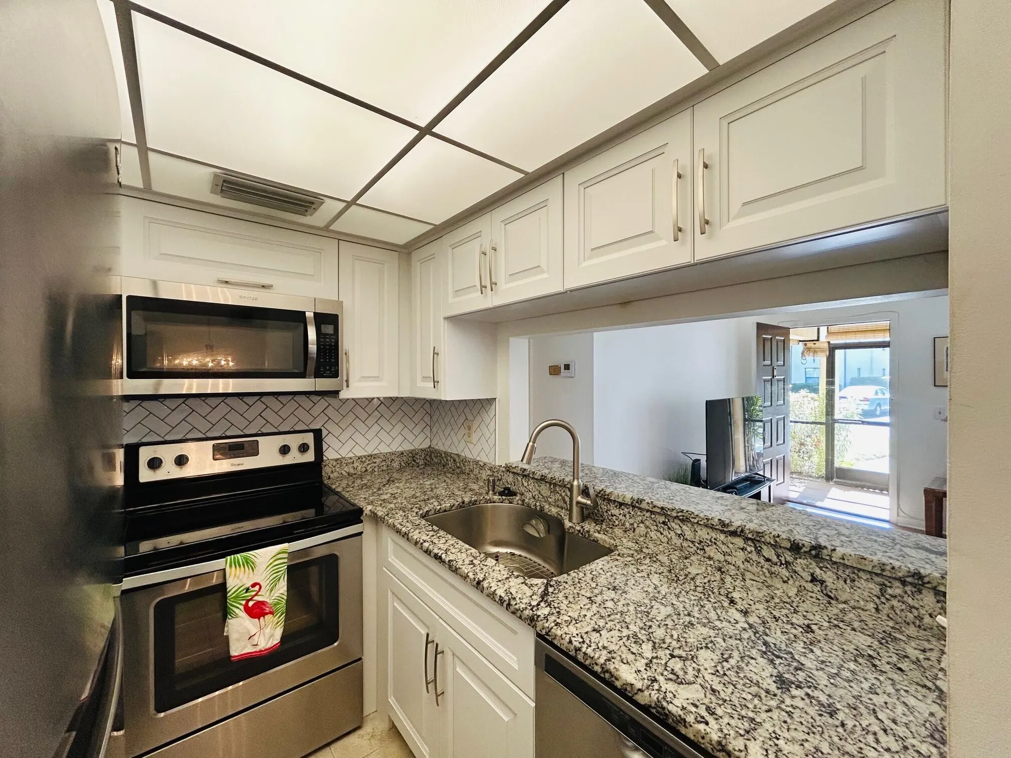 Property Slideshow image 5 of 33 | 7106 golf colony ct 104, Lake Worth, FL, 33467