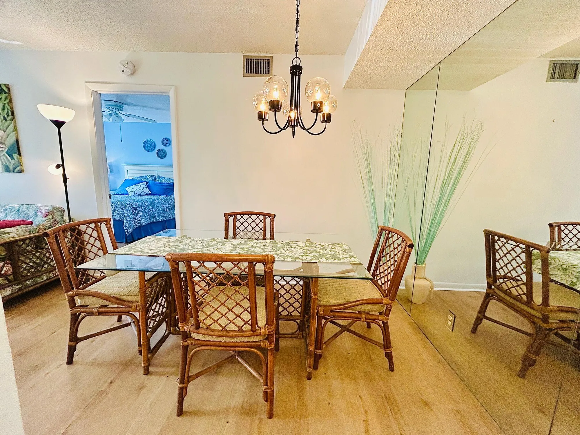 Property Slideshow image 13 of 33 | 7106 golf colony ct 104, Lake Worth, FL, 33467