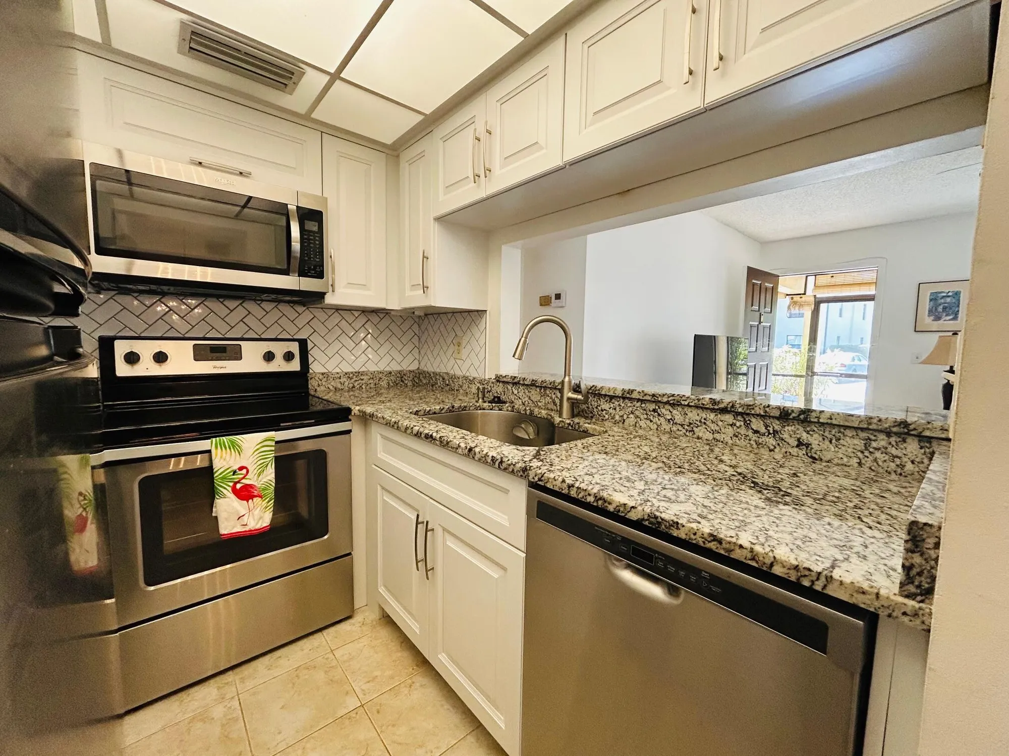 Property Slideshow image 3 of 33 | 7106 golf colony ct 104, Lake Worth, FL, 33467